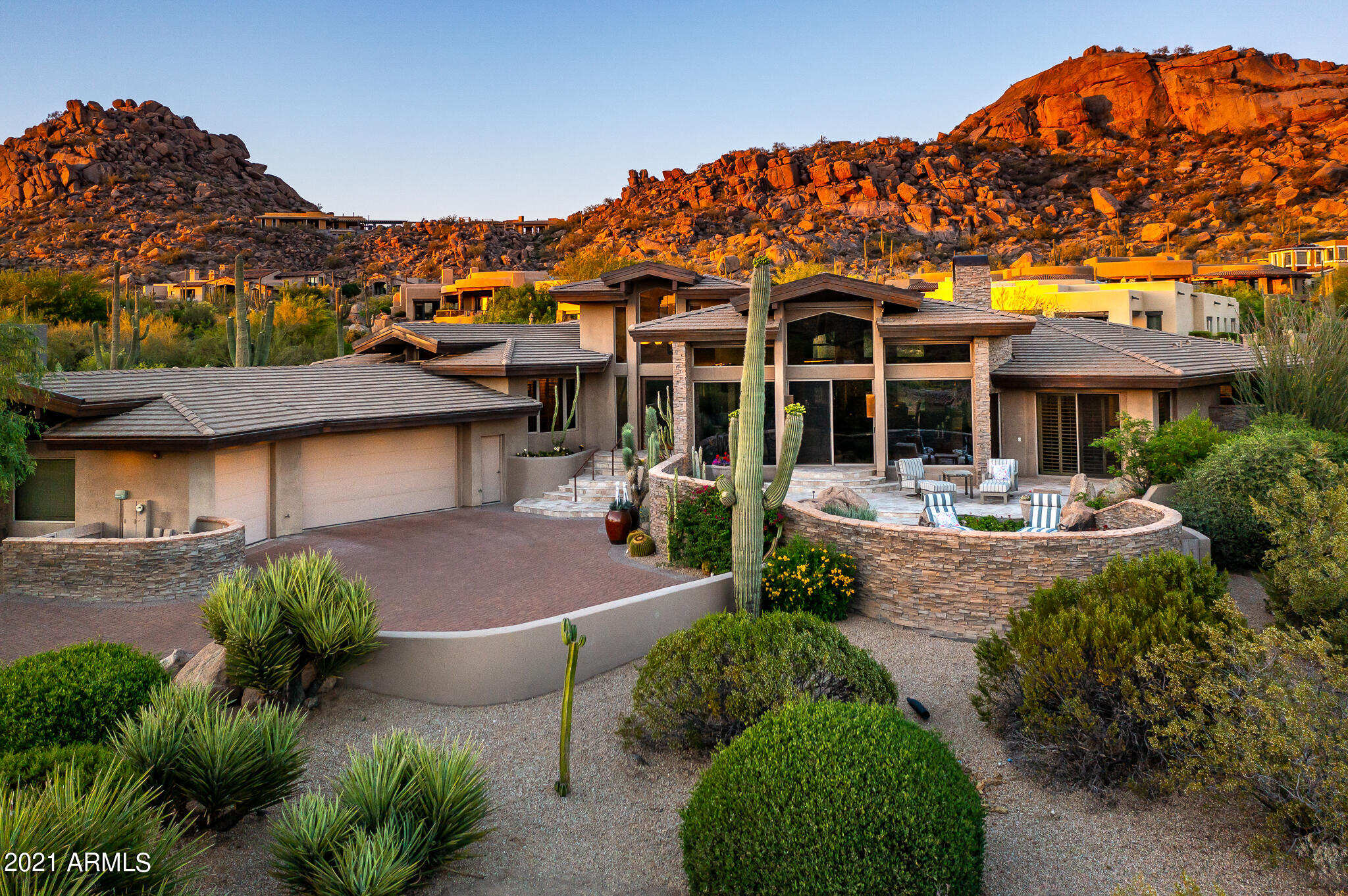 Estancia - Residential