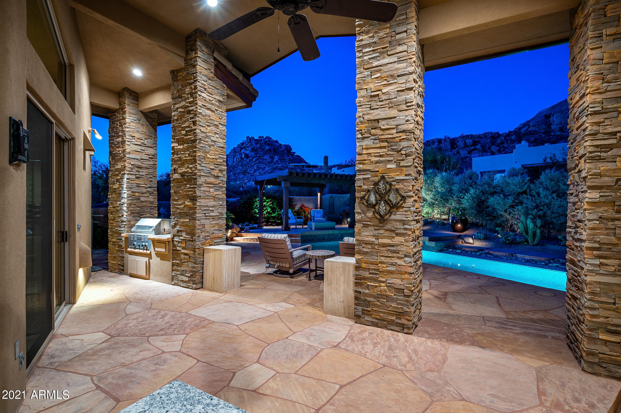 Estancia - Residential