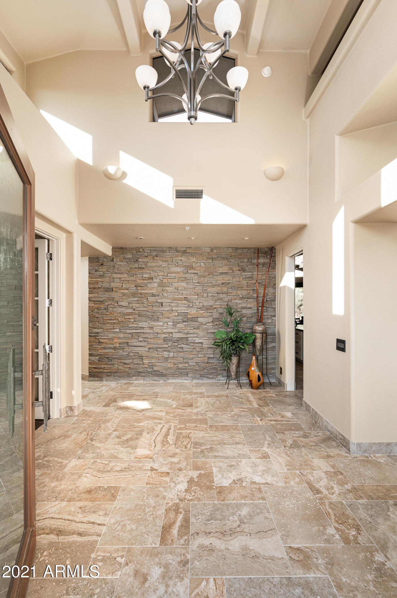 Estancia - Residential