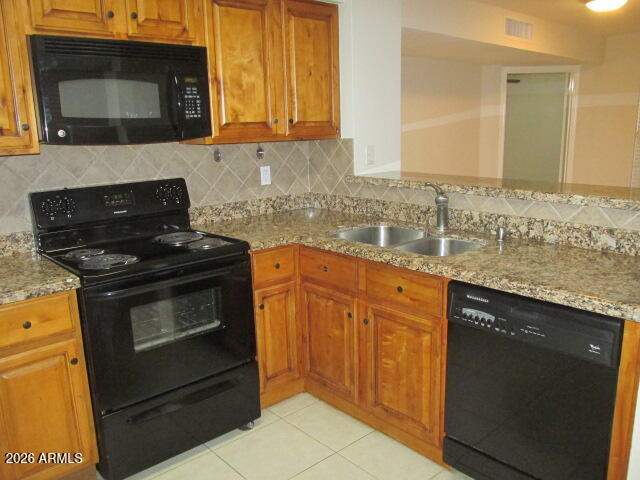 HUDSON TRACE - Residential