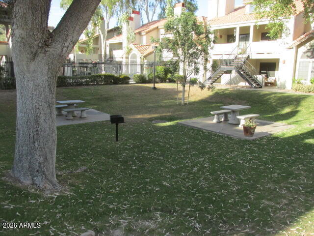 HUDSON TRACE - Residential