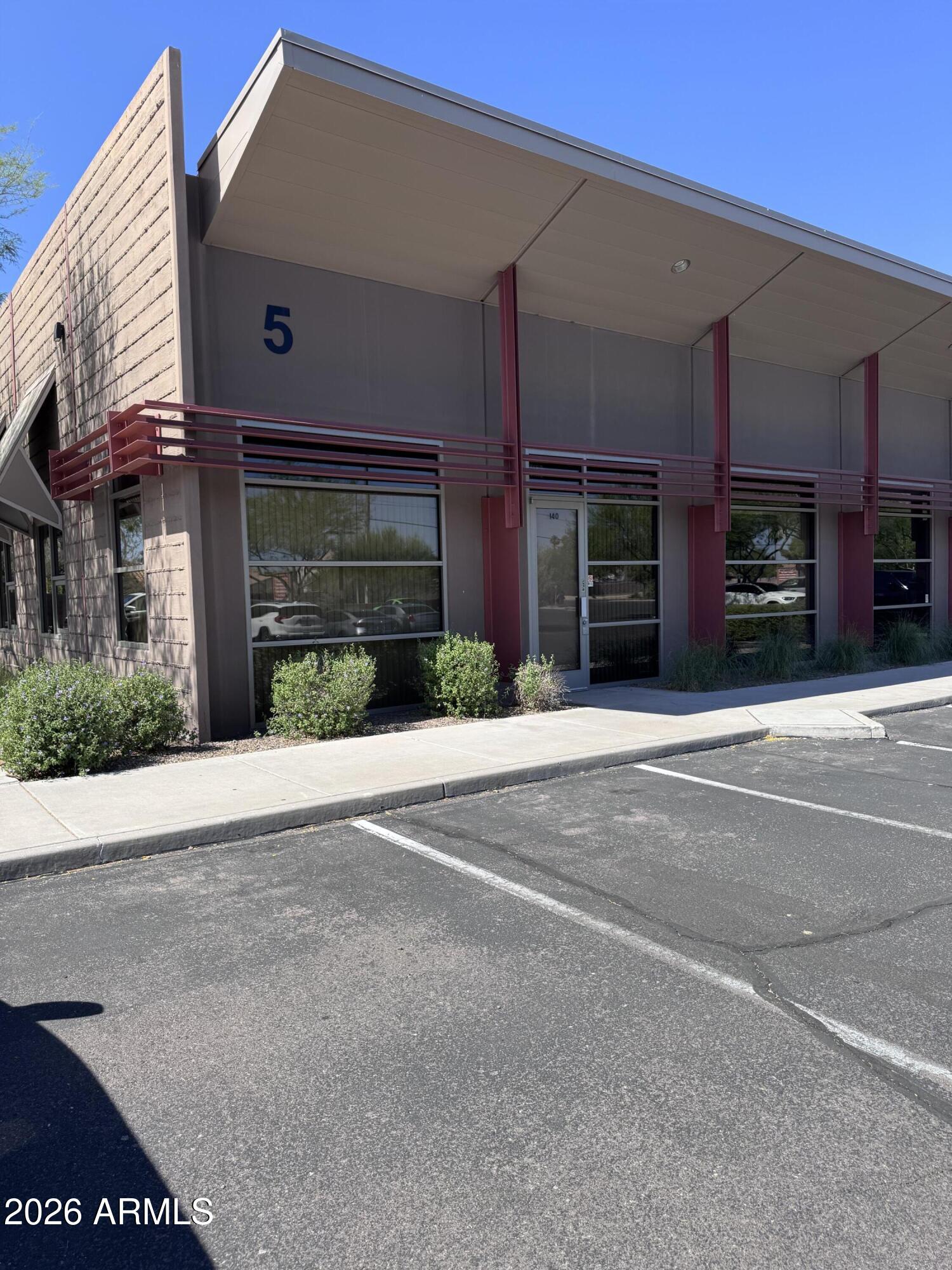 BELL PROFESSIONAL CENTER CONDOMINIUM 1ST AMD - Commercial Lease