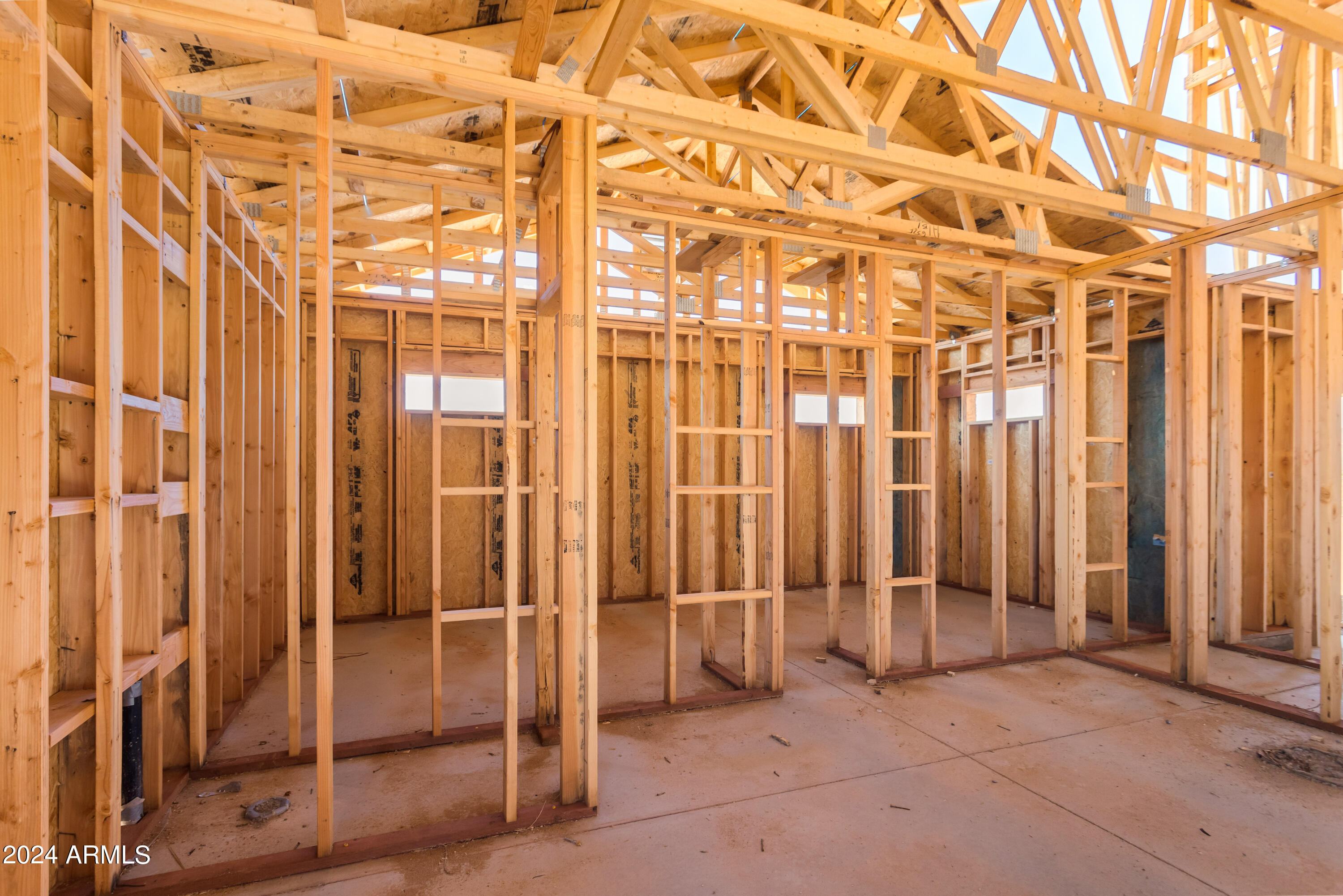 RANCHO ARIZONA - Residential