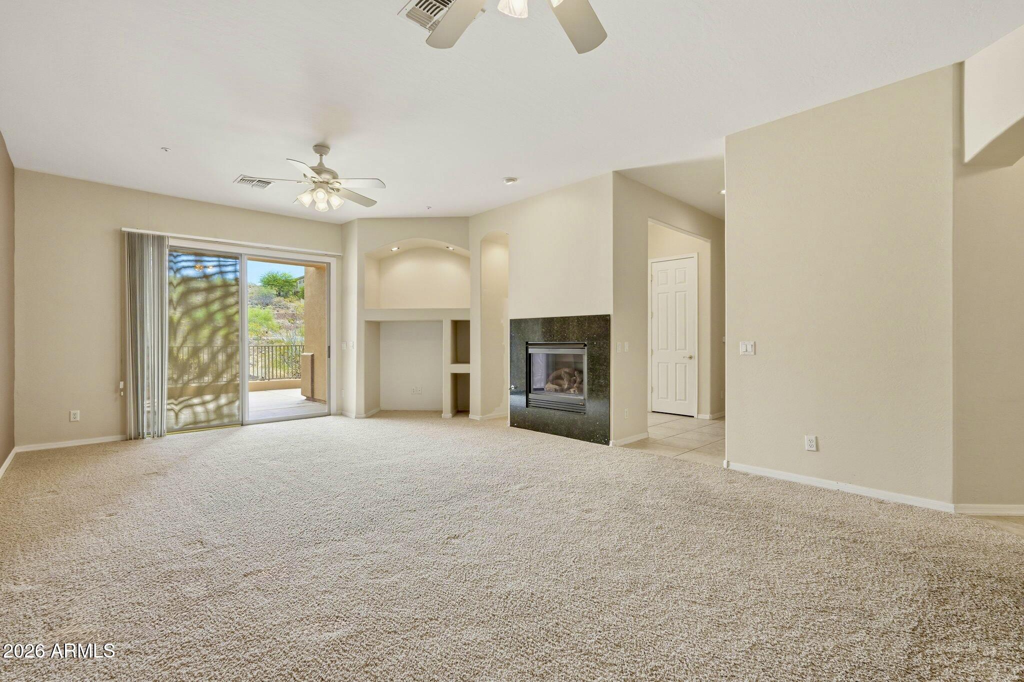 LA LOMA 4 AT EAGLE MOUNTAIN CONDOMINIUMS - Residential