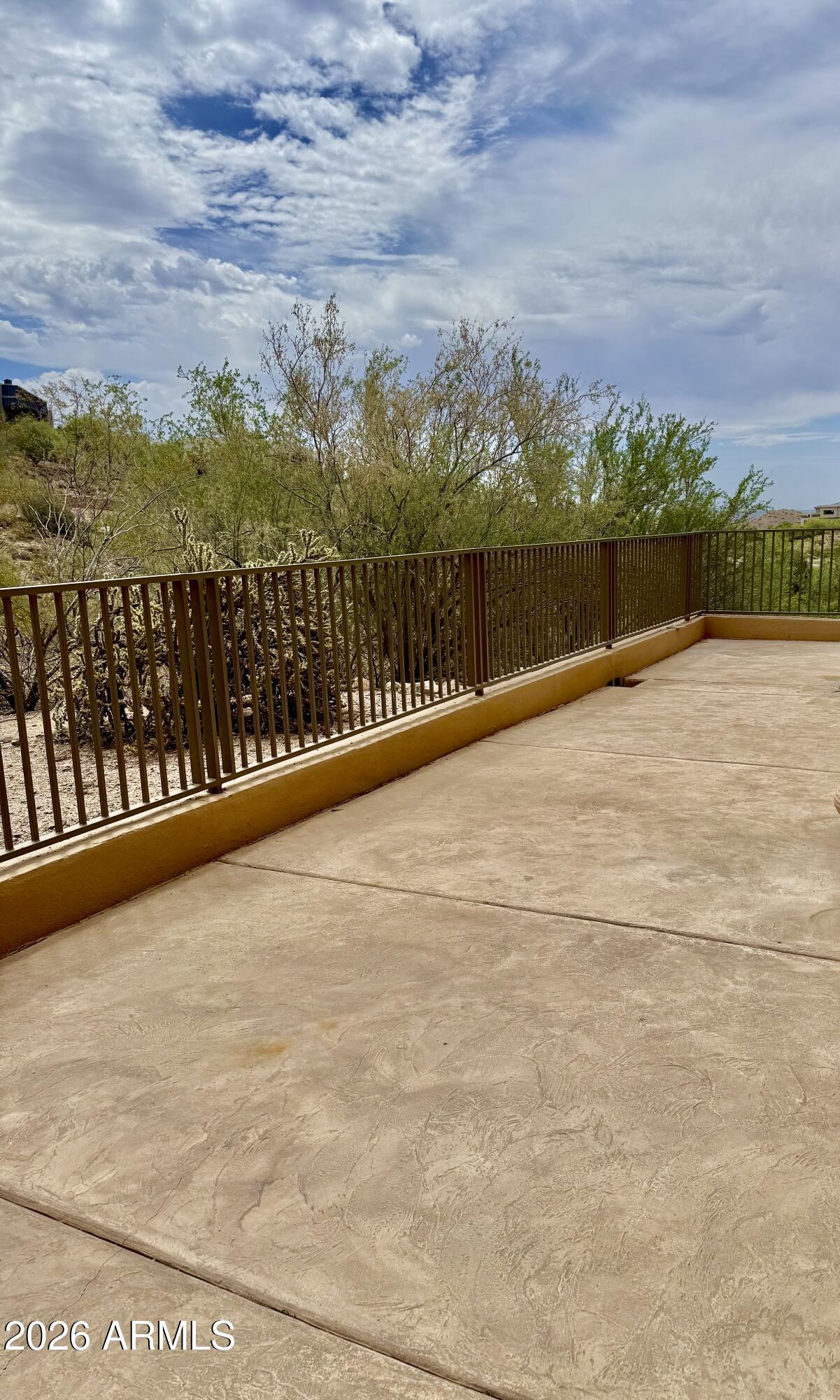 LA LOMA 4 AT EAGLE MOUNTAIN CONDOMINIUMS - Residential