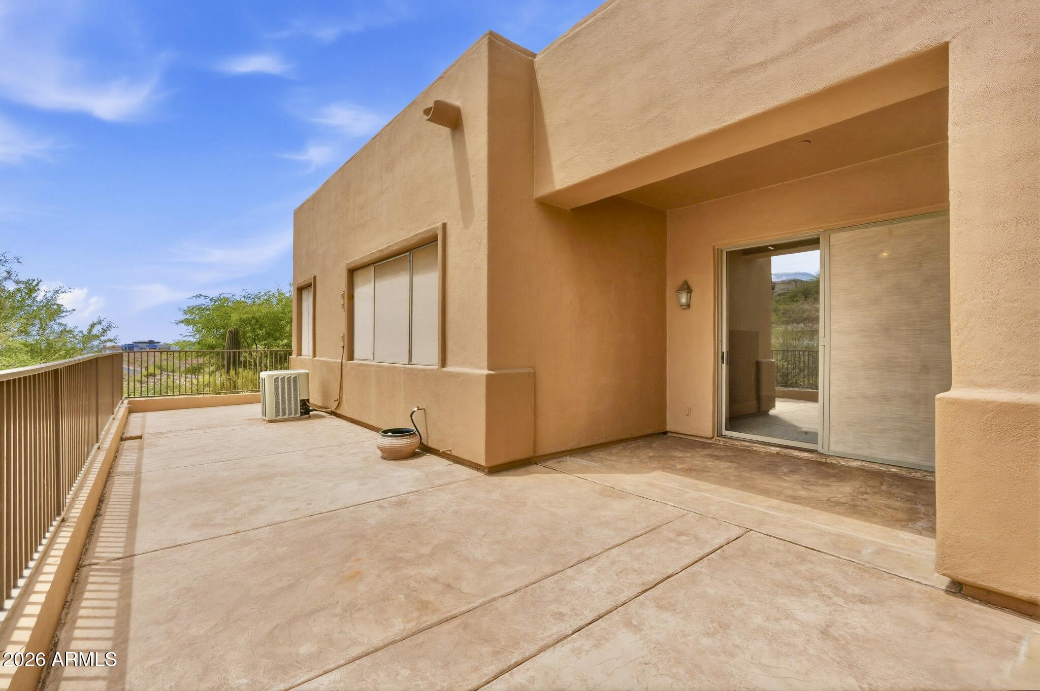 LA LOMA 4 AT EAGLE MOUNTAIN CONDOMINIUMS - Residential