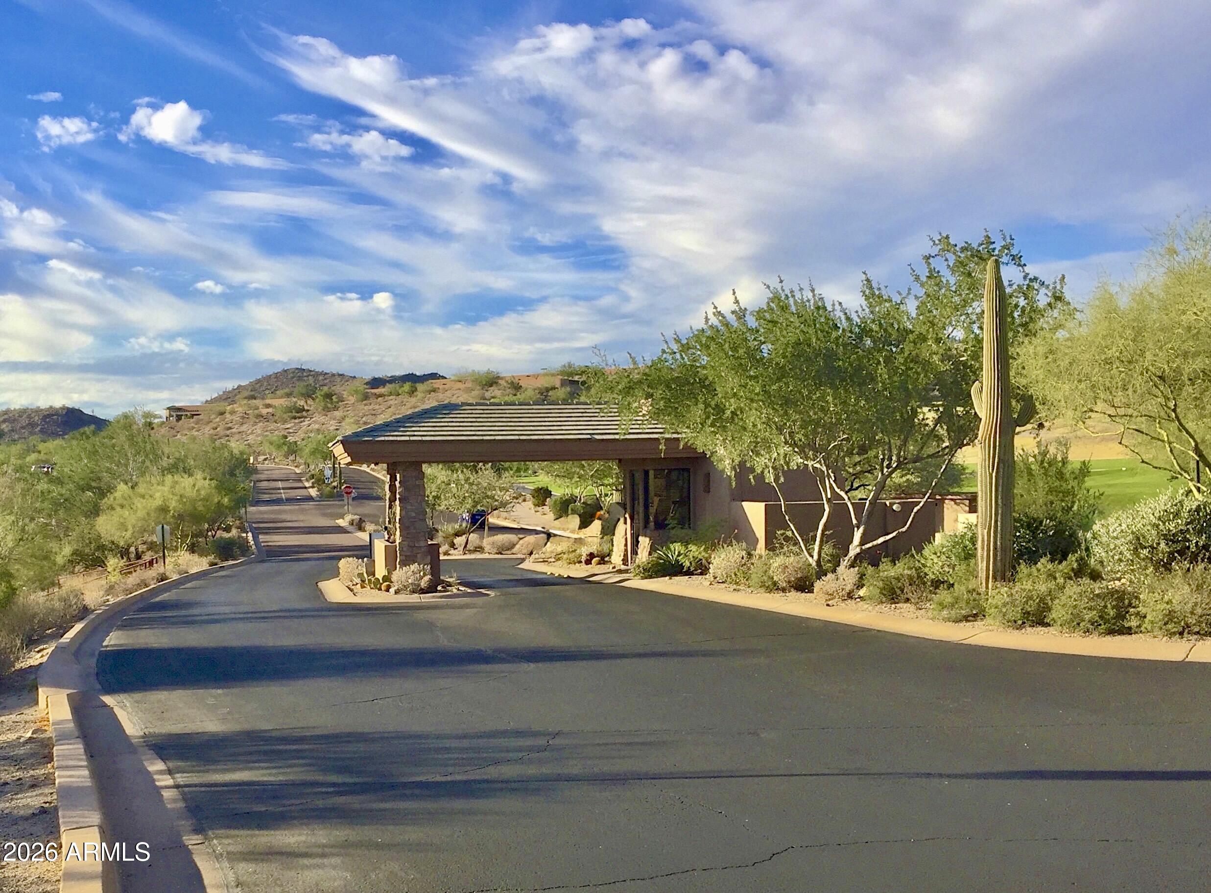 LA LOMA 4 AT EAGLE MOUNTAIN CONDOMINIUMS - Residential