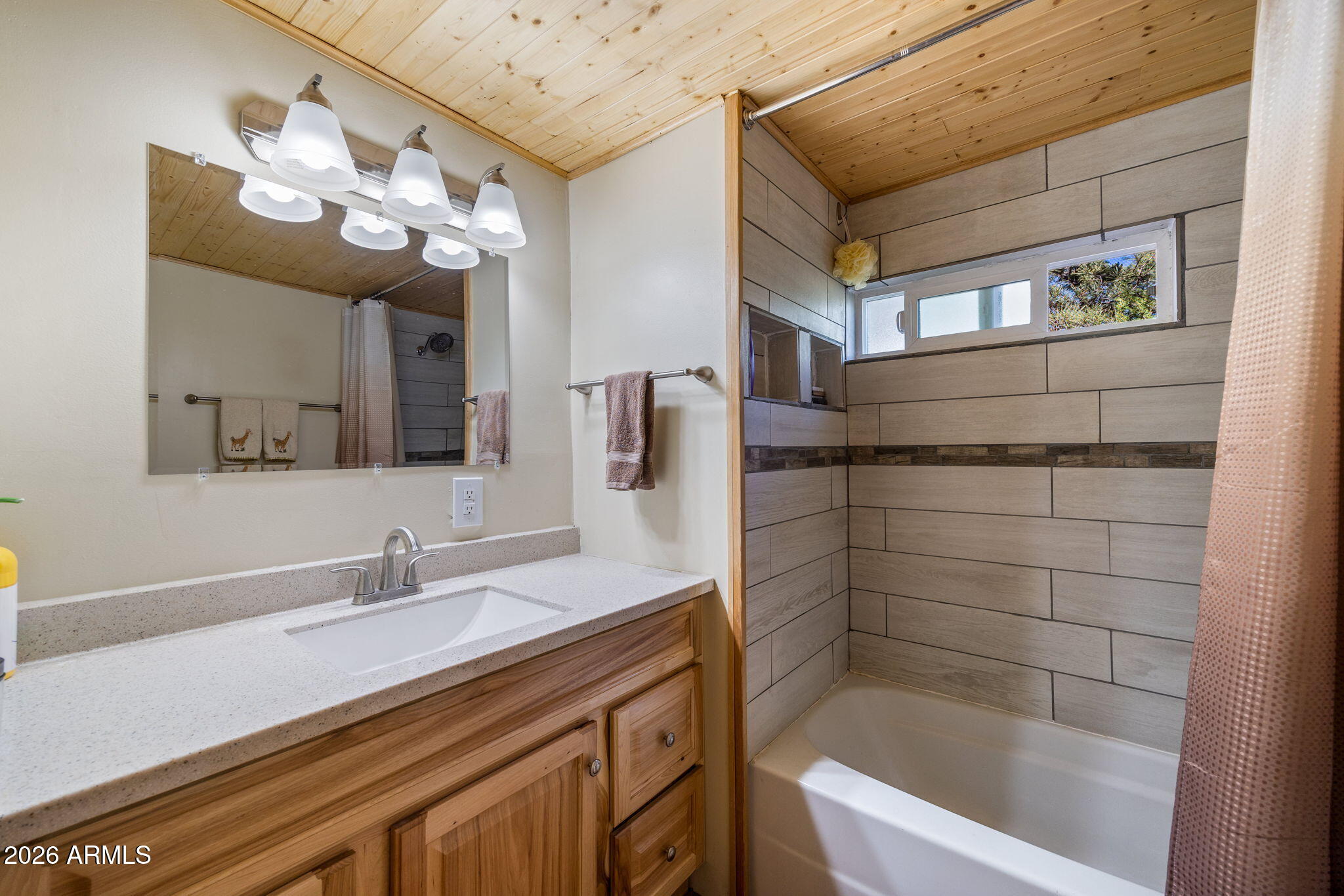 TIMBERLAKE PINES UNIT 5 - Residential