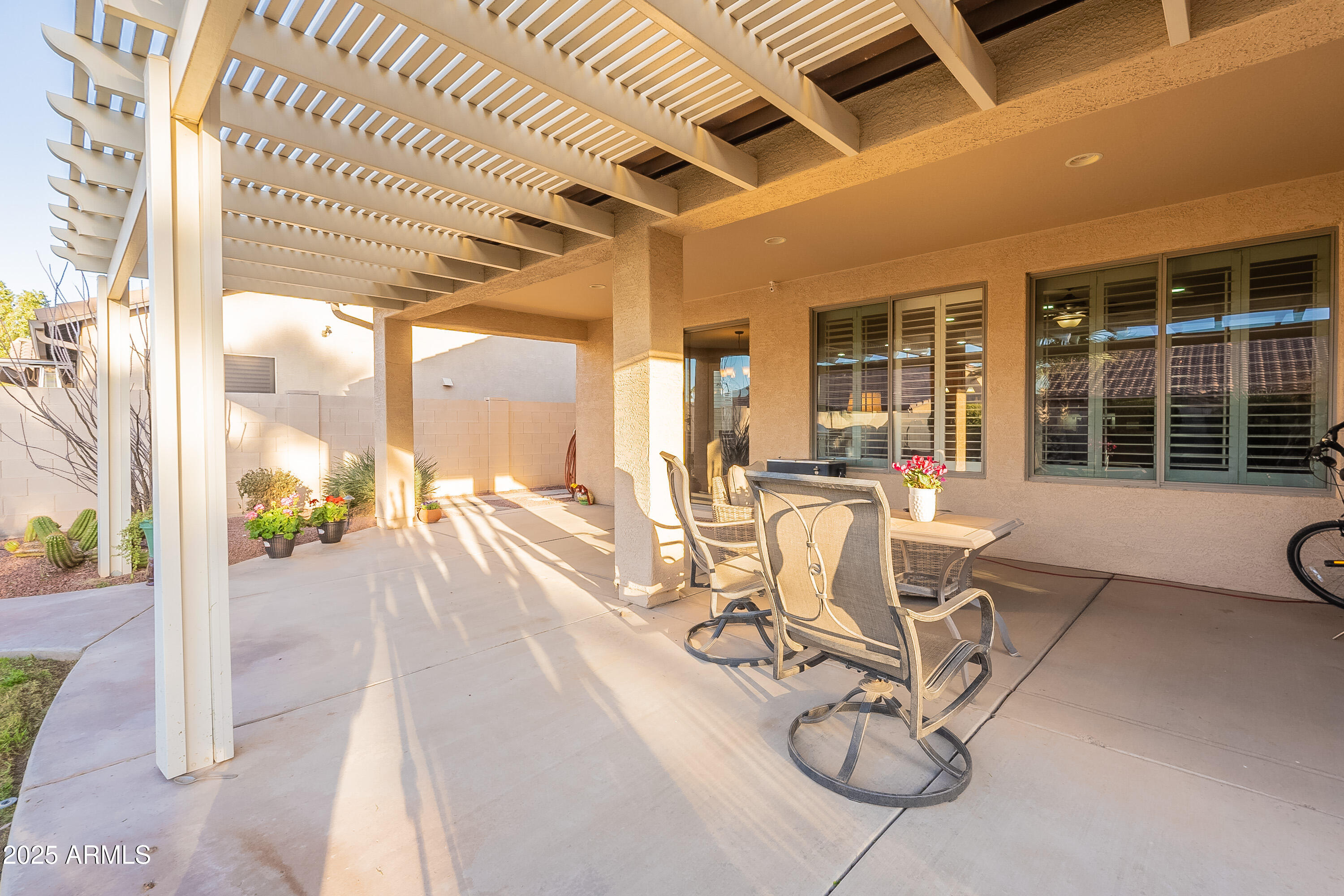 ROBSON RANCH - Residential
