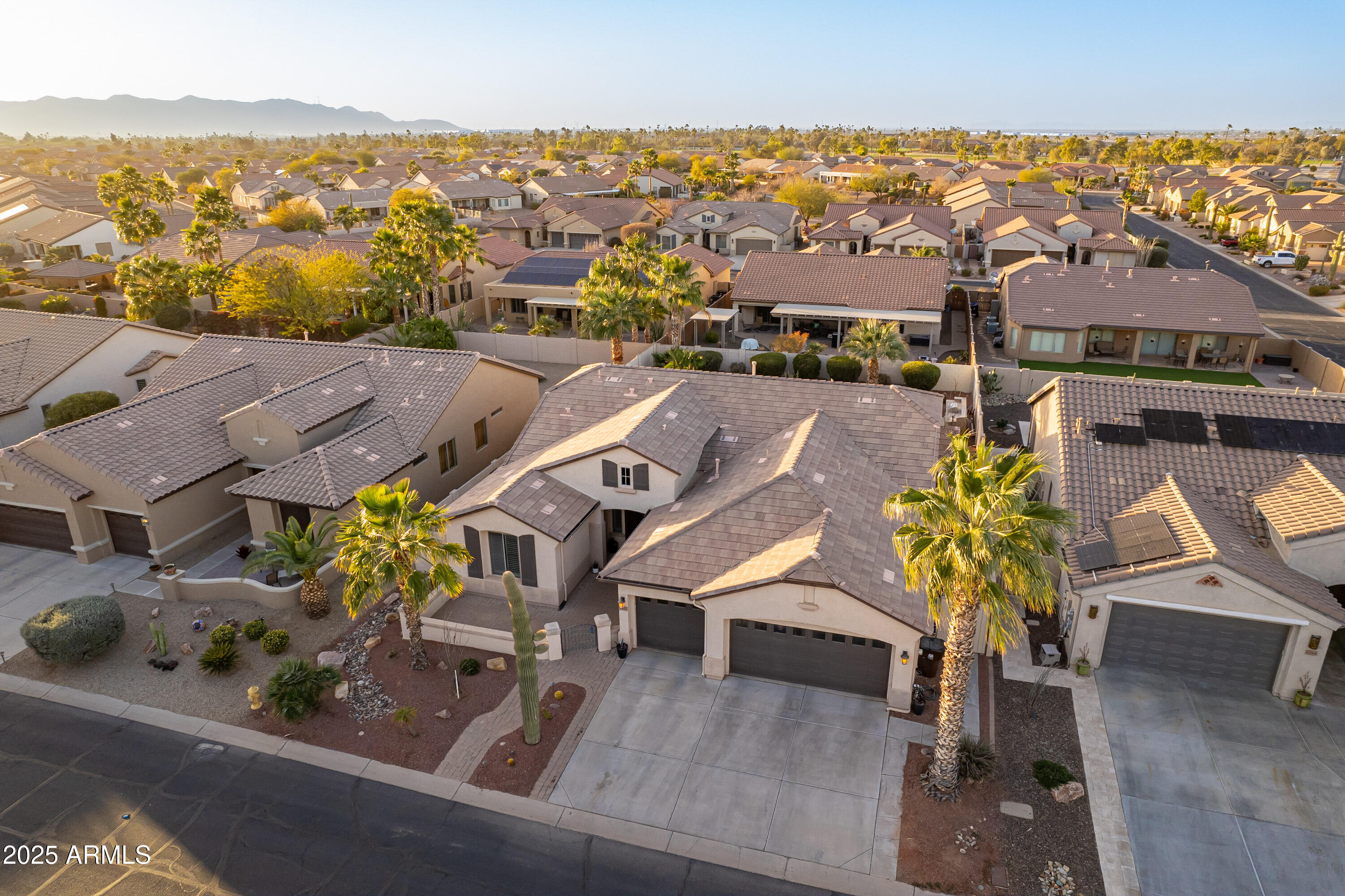 ROBSON RANCH - Residential