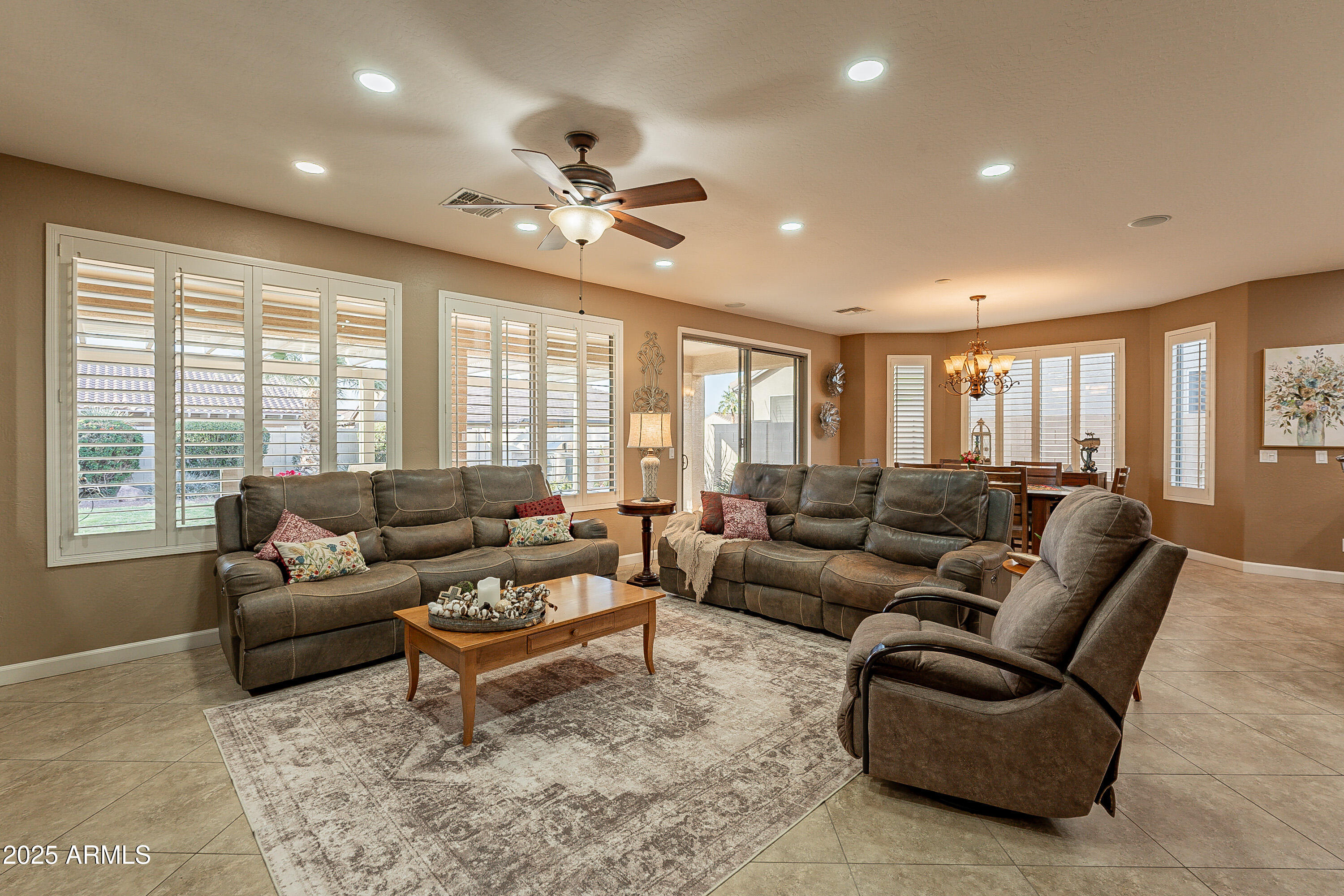 ROBSON RANCH - Residential