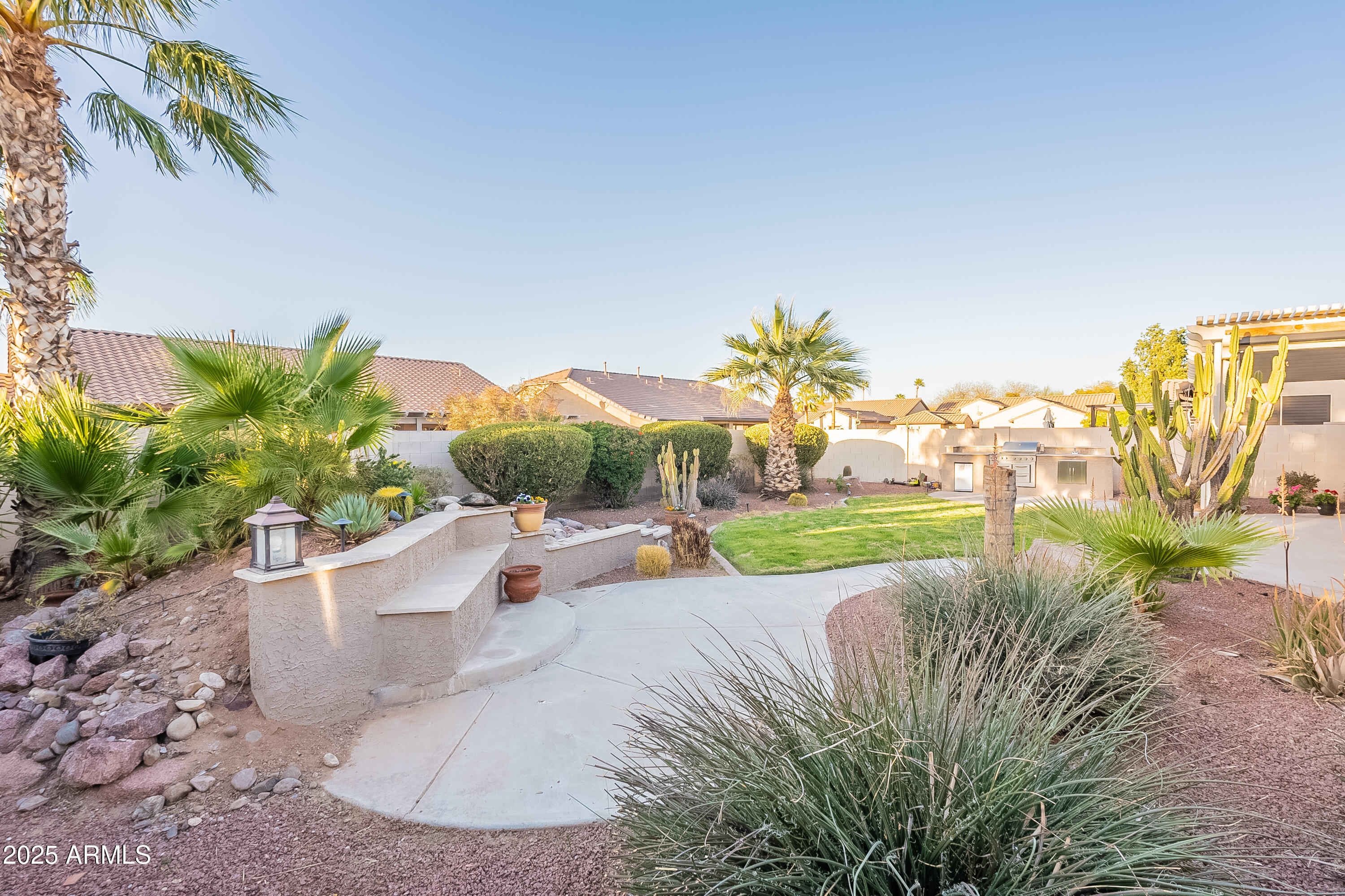ROBSON RANCH - Residential