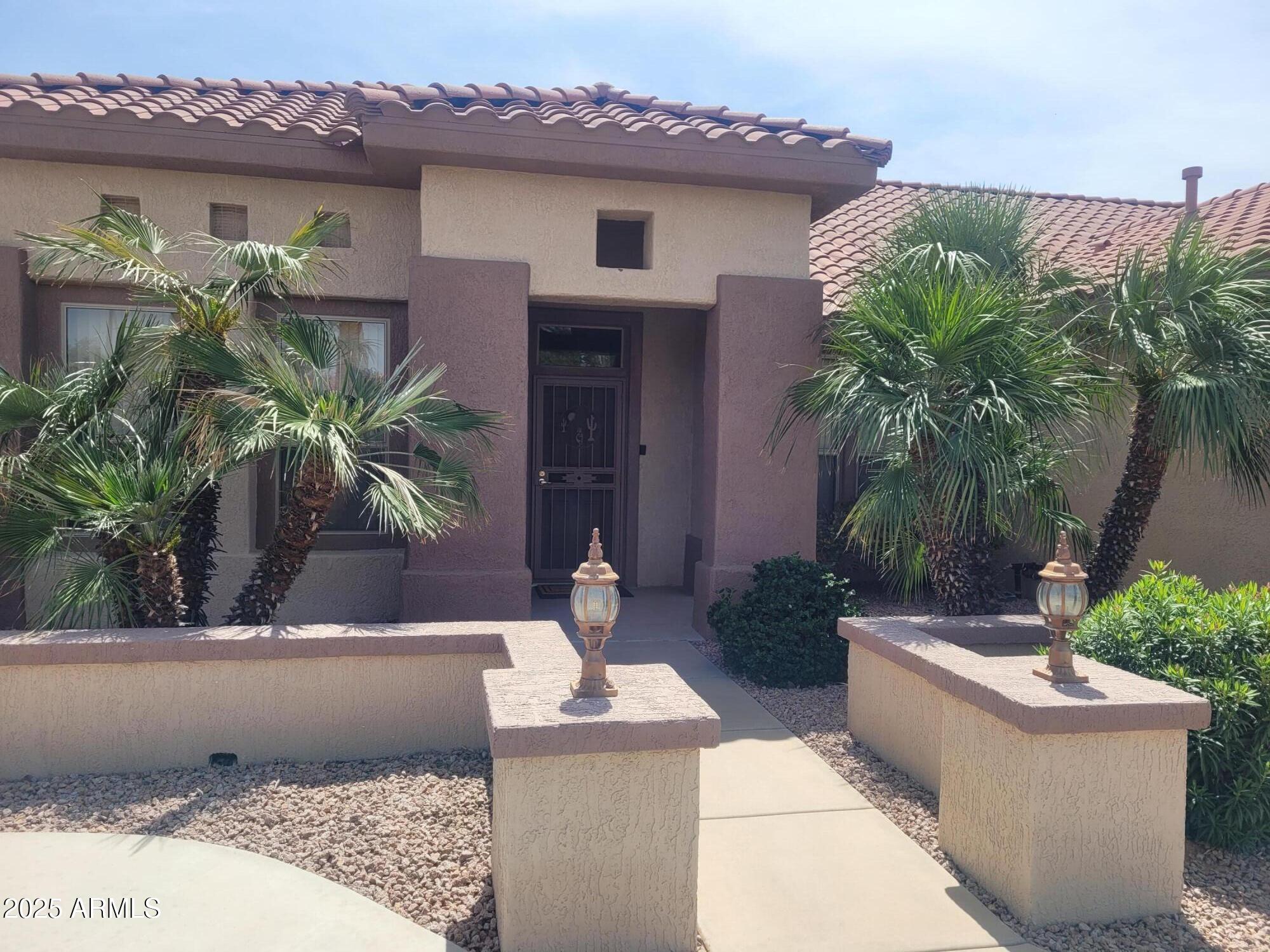 Beautiful furnished home in Sun City Grand availabe for 12 month lease. 2 master suites!  Large, extended garage.  Office, formal living room, and family room.  Huge kitchen with tons of storage.  Landlord will remove furniture if needed. Availabe for a 12 month lease only.  Renter's insuance required. Landlord prefers no pets.