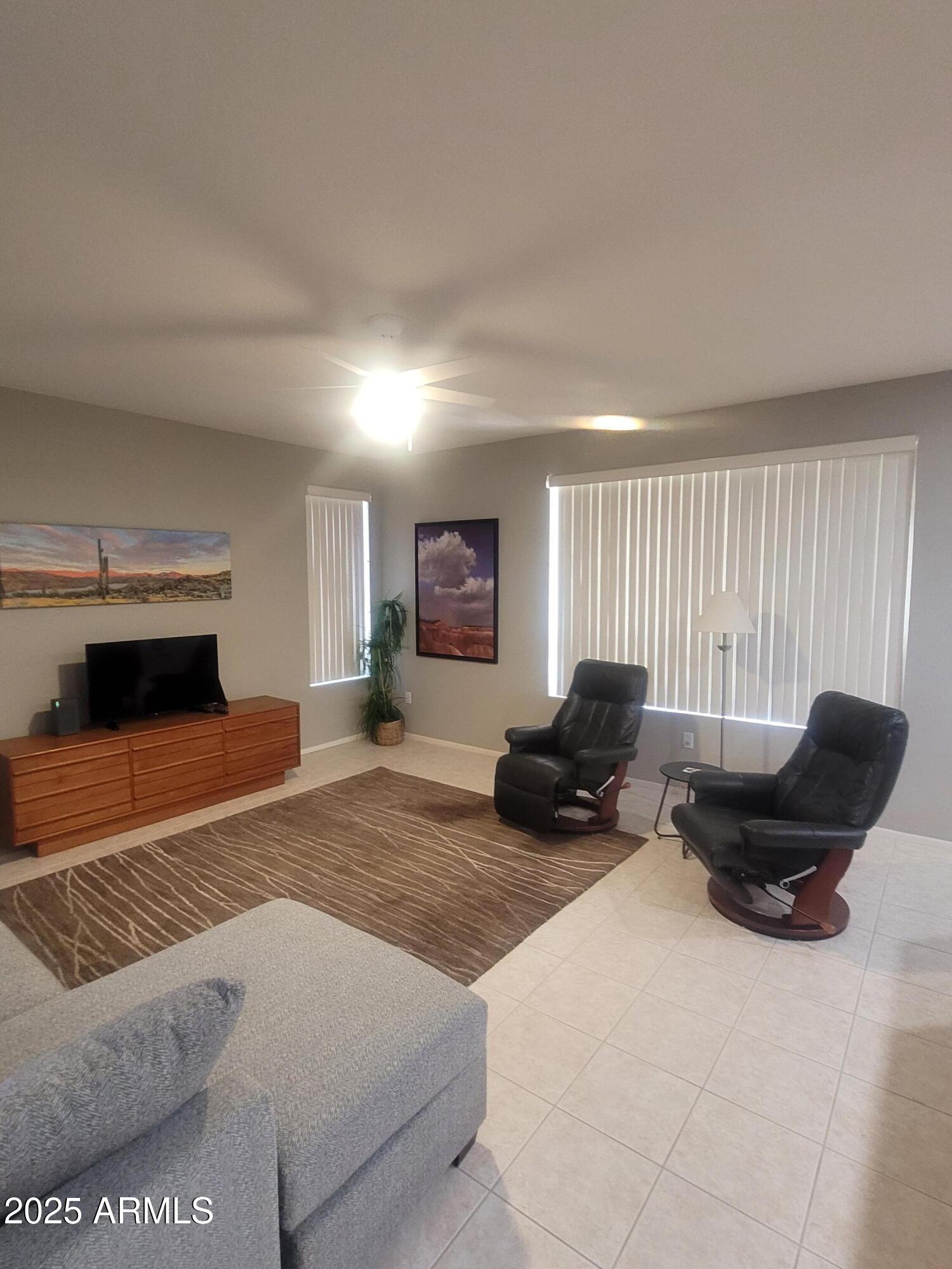 SUN CITY GRAND-DESERT BREEZE - Residential Lease