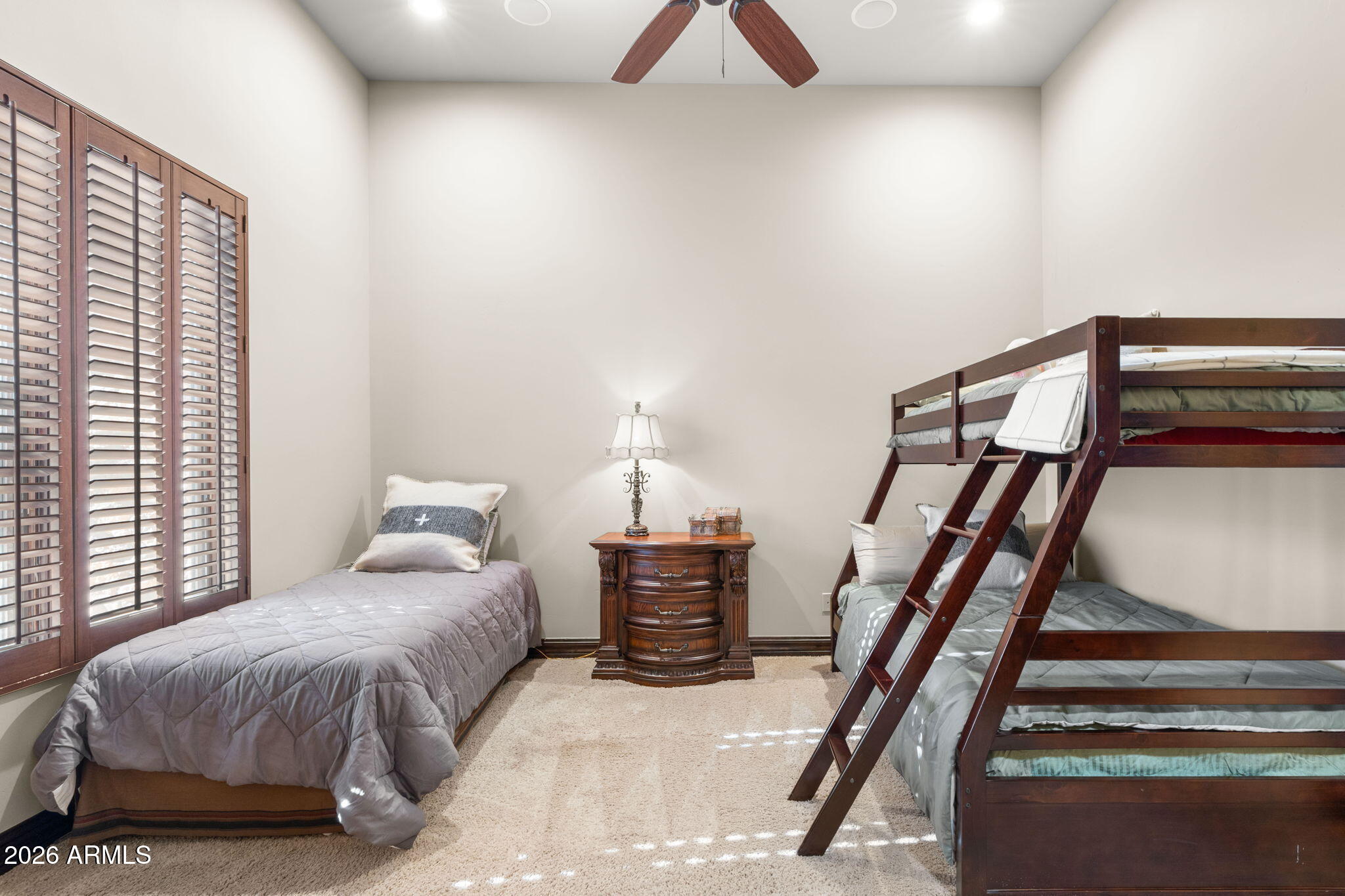 EAGLE RIDGE AT FOUNTAIN HILLS - Residential