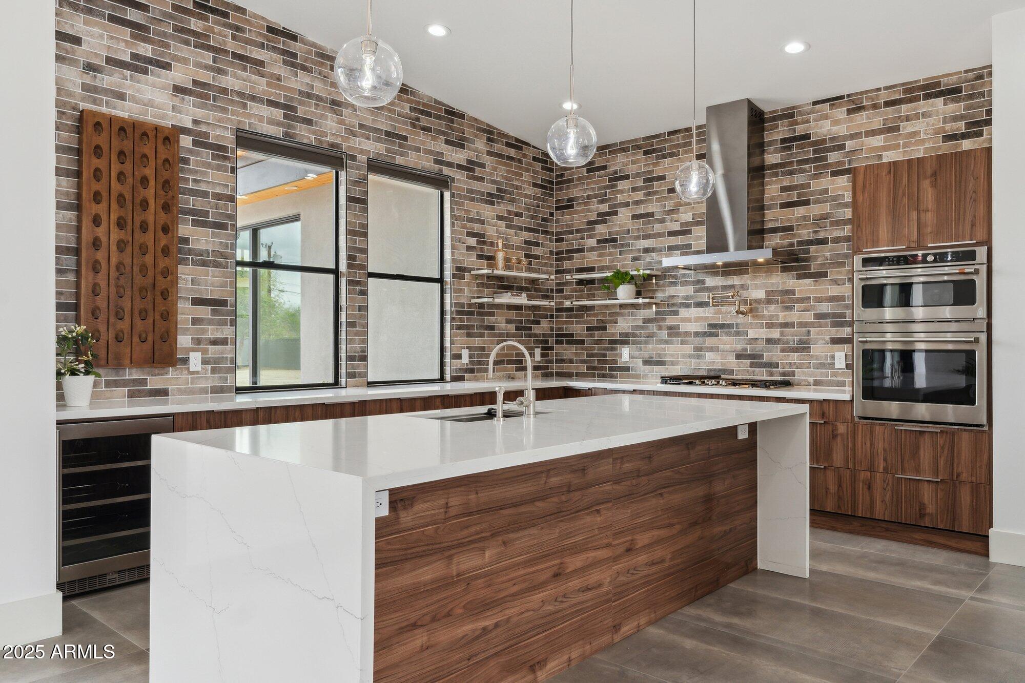 DESERT ESTATES 4 - Residential