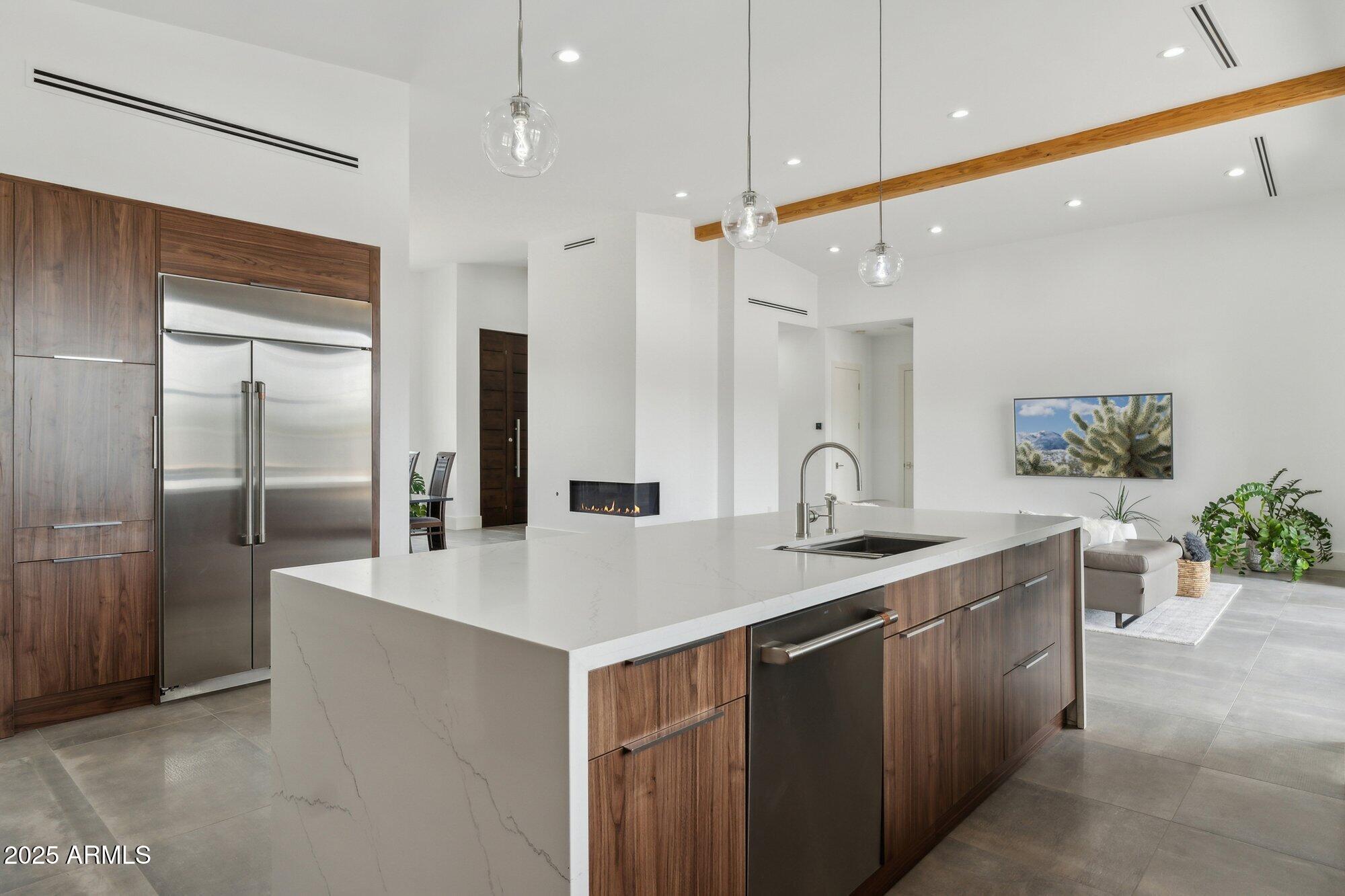 DESERT ESTATES 4 - Residential