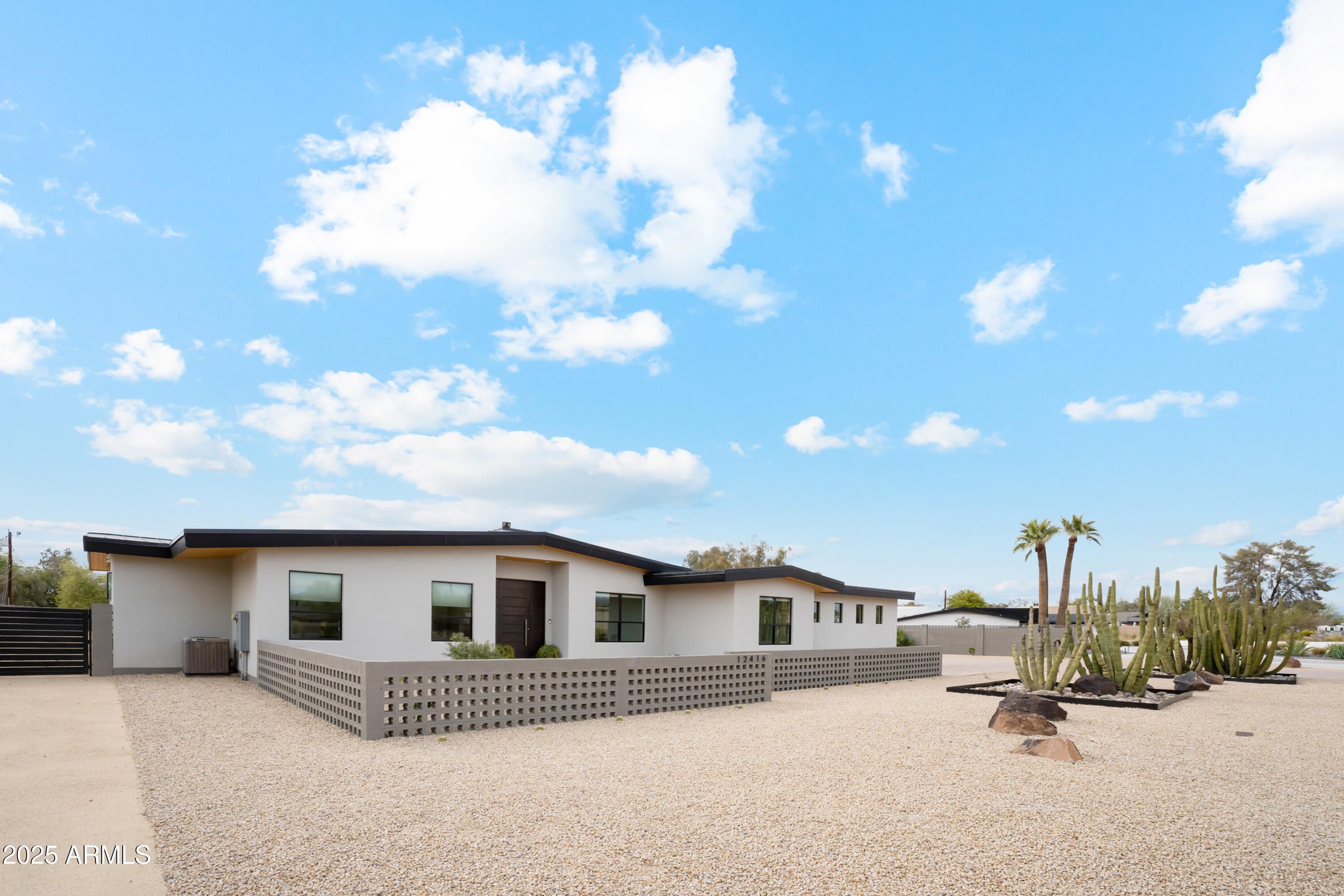 DESERT ESTATES 4 - Residential
