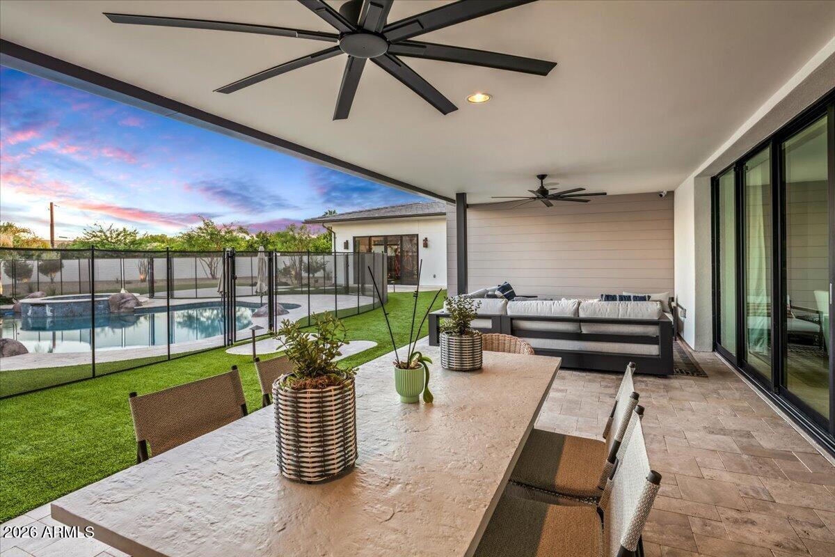 STONE CREST - Residential