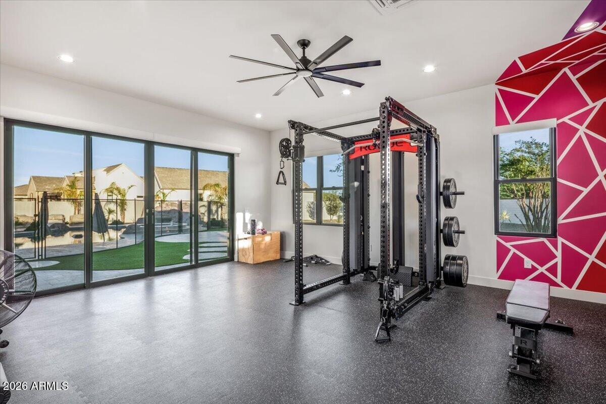 STONE CREST - Residential