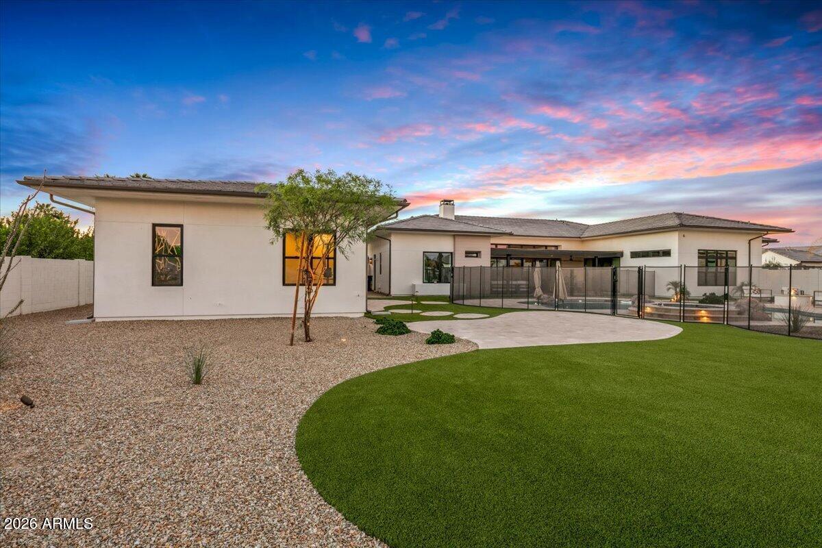 STONE CREST - Residential