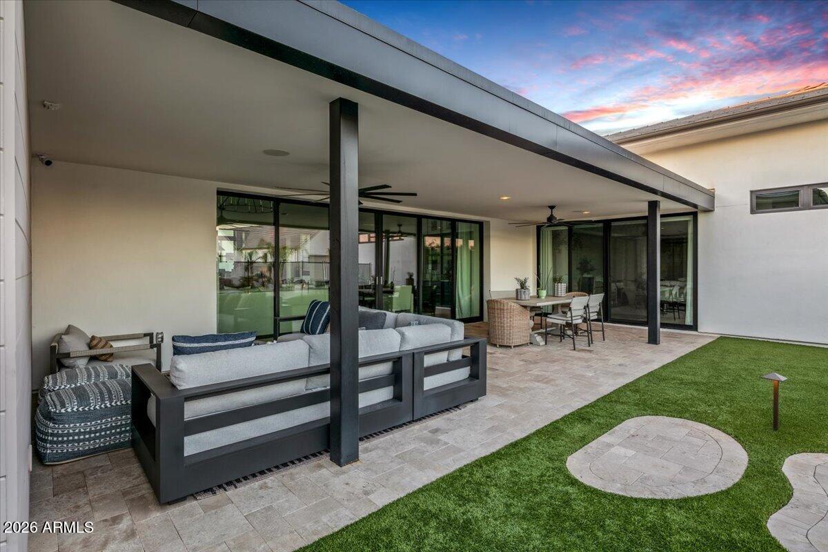 STONE CREST - Residential