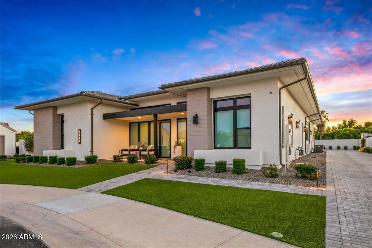STONE CREST - Residential