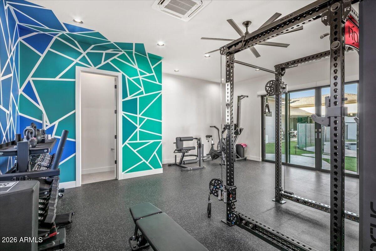 STONE CREST - Residential