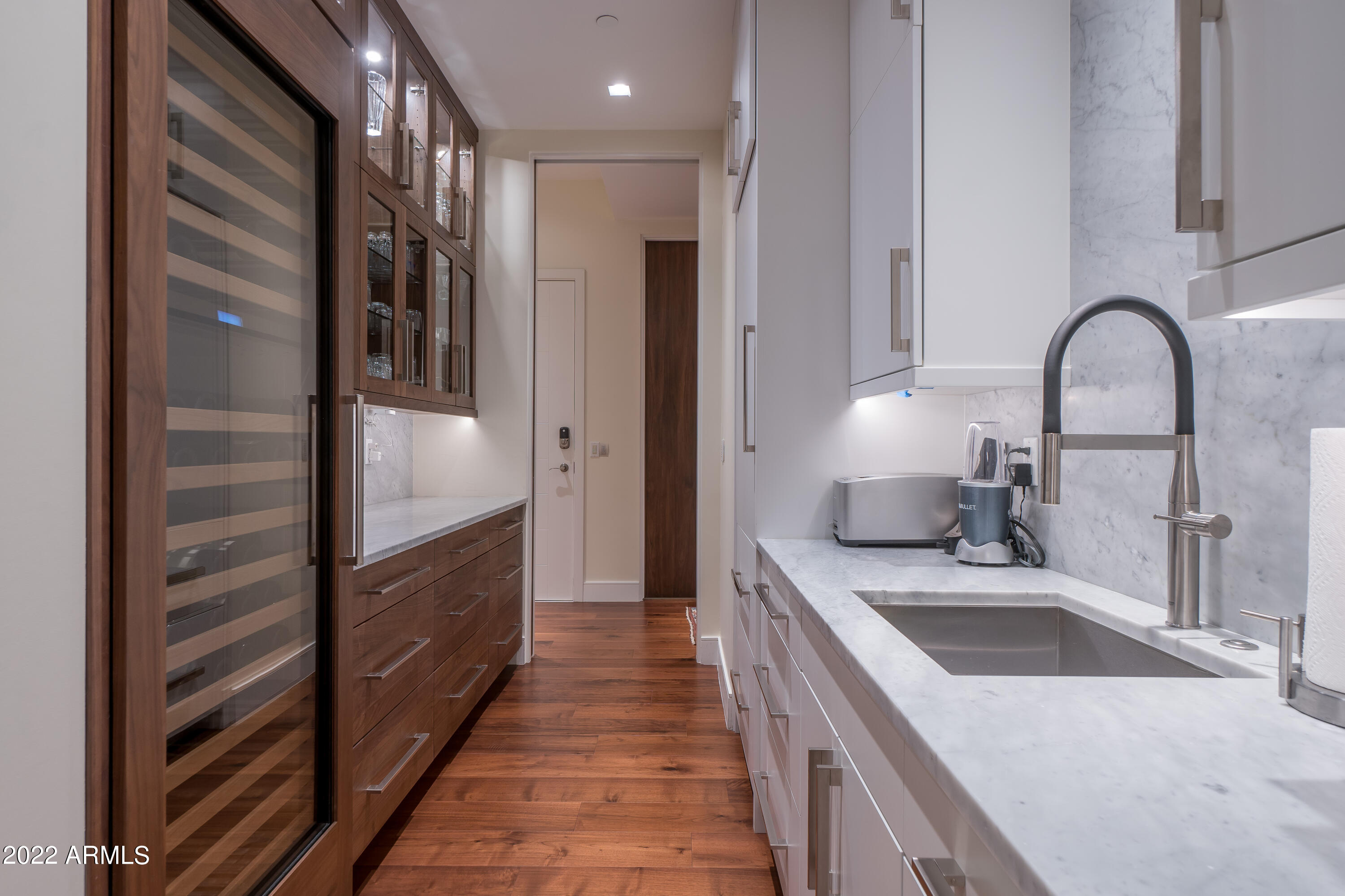 MAIN STREET PLACE - Residential