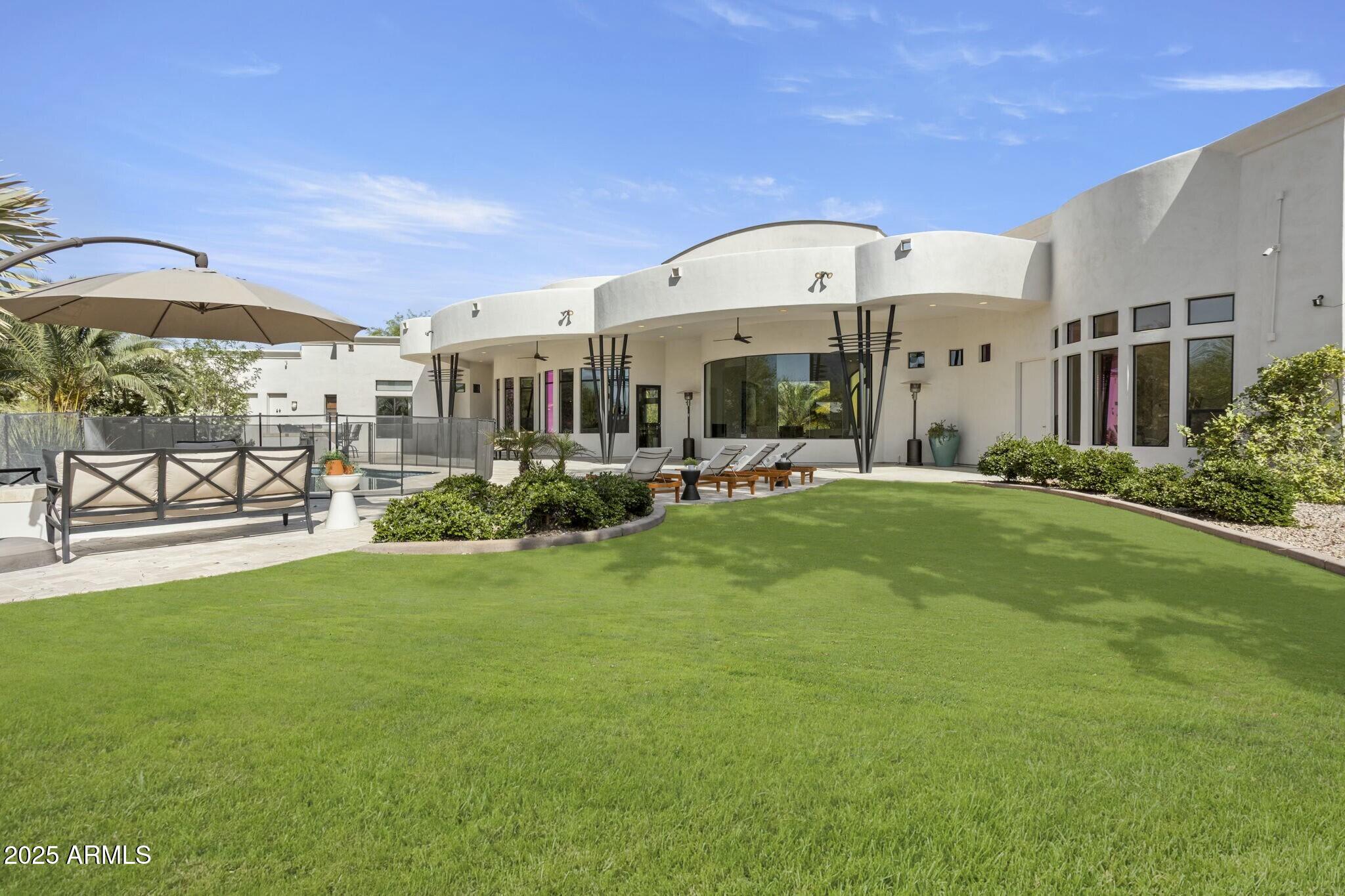 TURQUOISE HILLS - Residential
