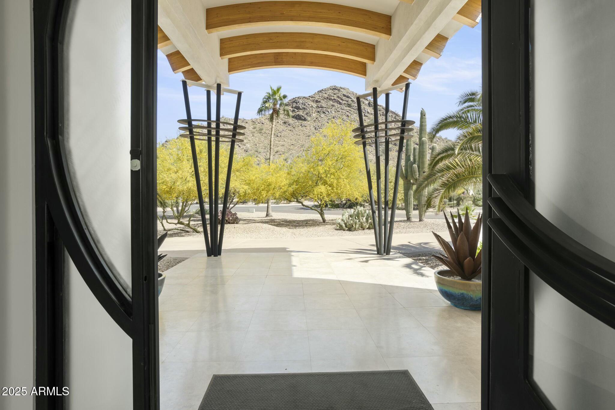TURQUOISE HILLS - Residential