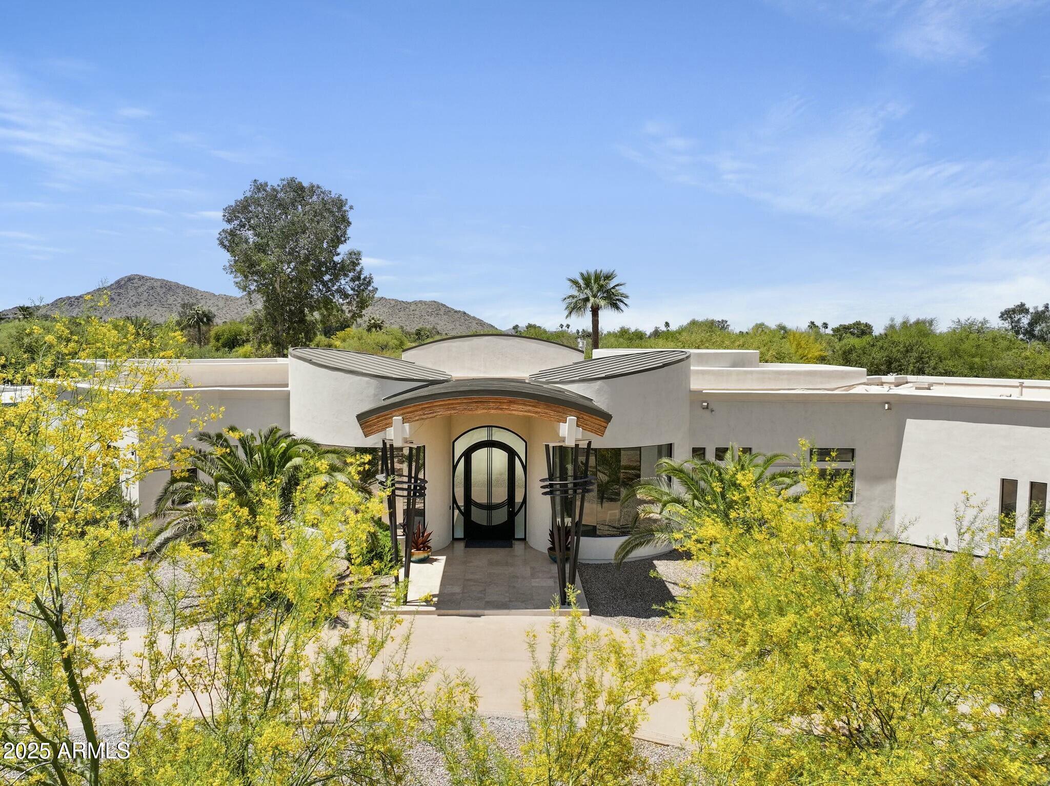 TURQUOISE HILLS - Residential