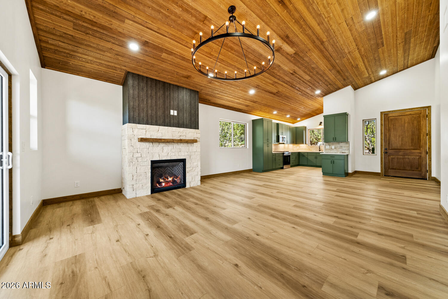 PINE MEADOWS COUNTRY CLUB ESTATES - Residential