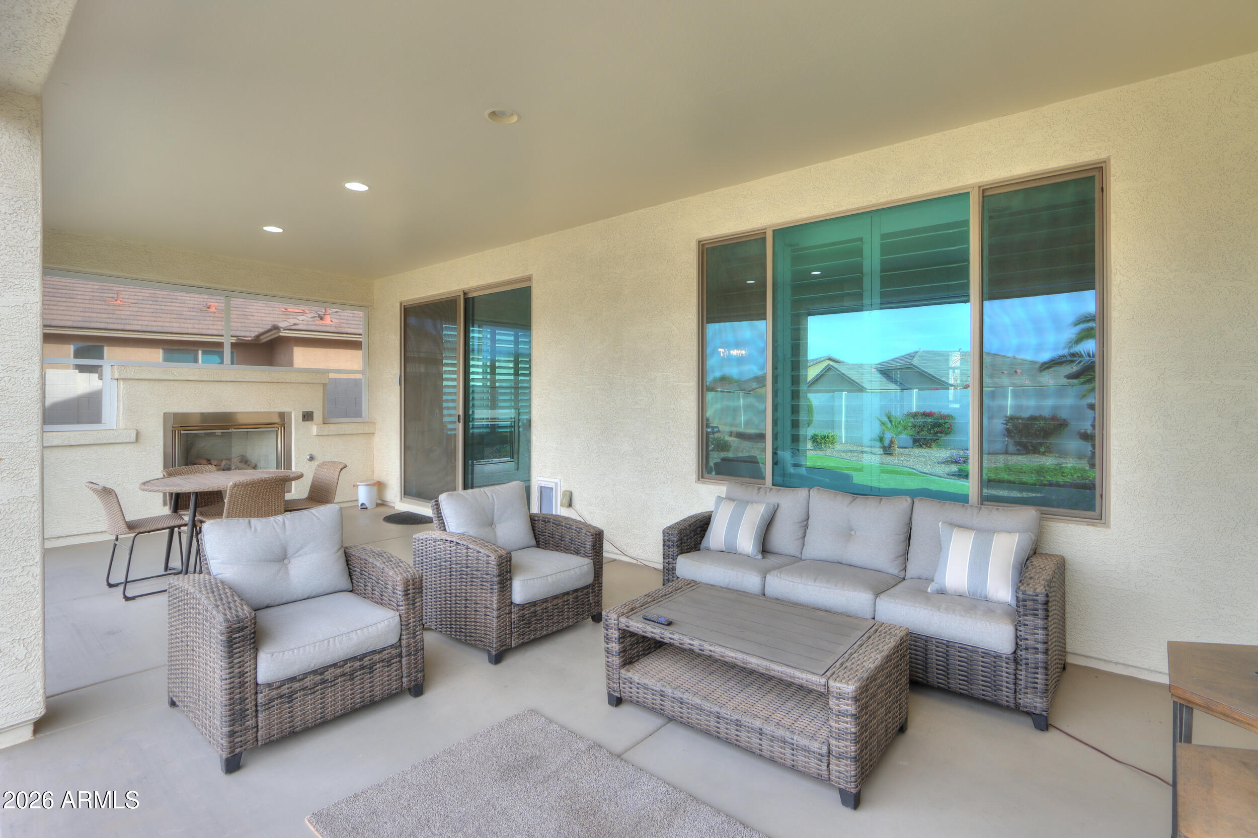 ROBSON RANCH - Residential