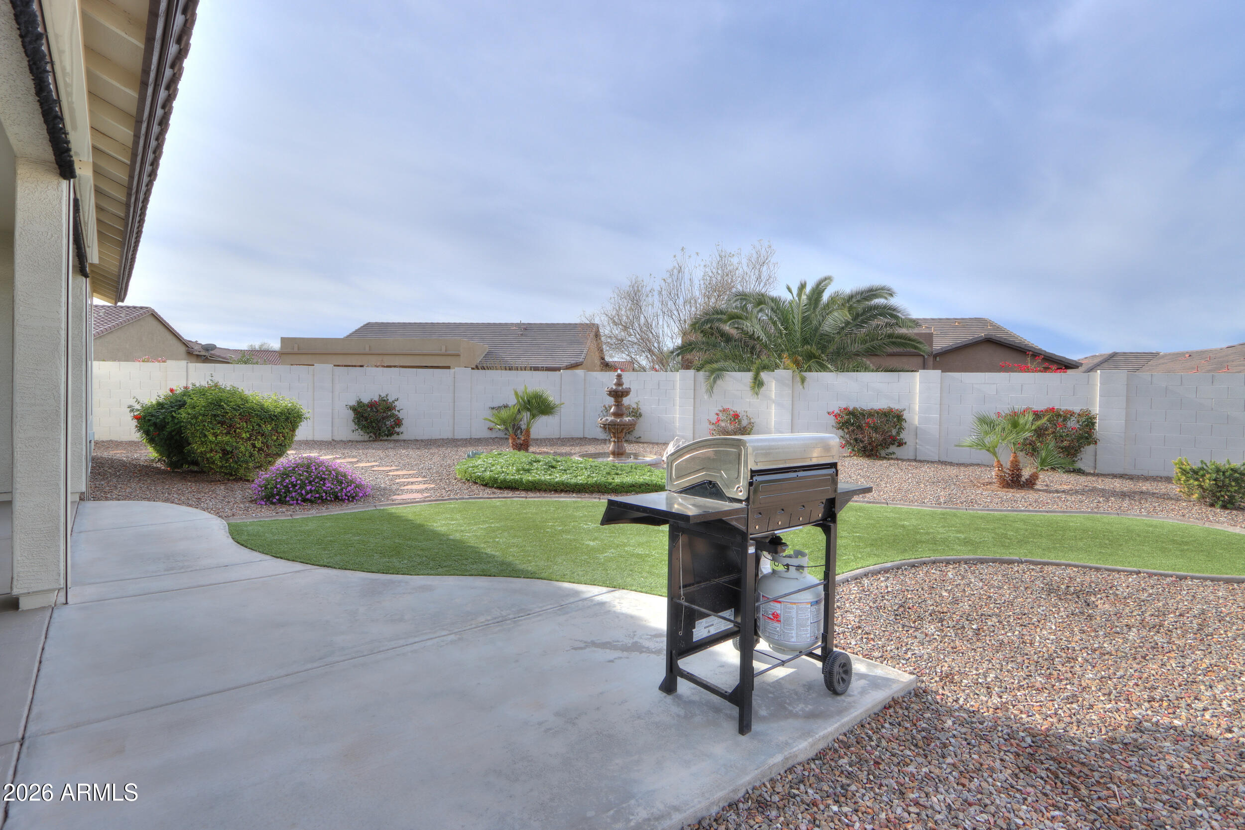 ROBSON RANCH - Residential