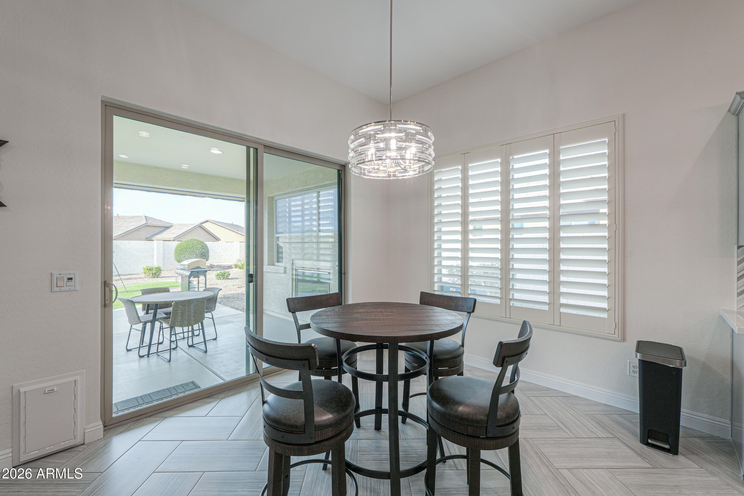 ROBSON RANCH - Residential