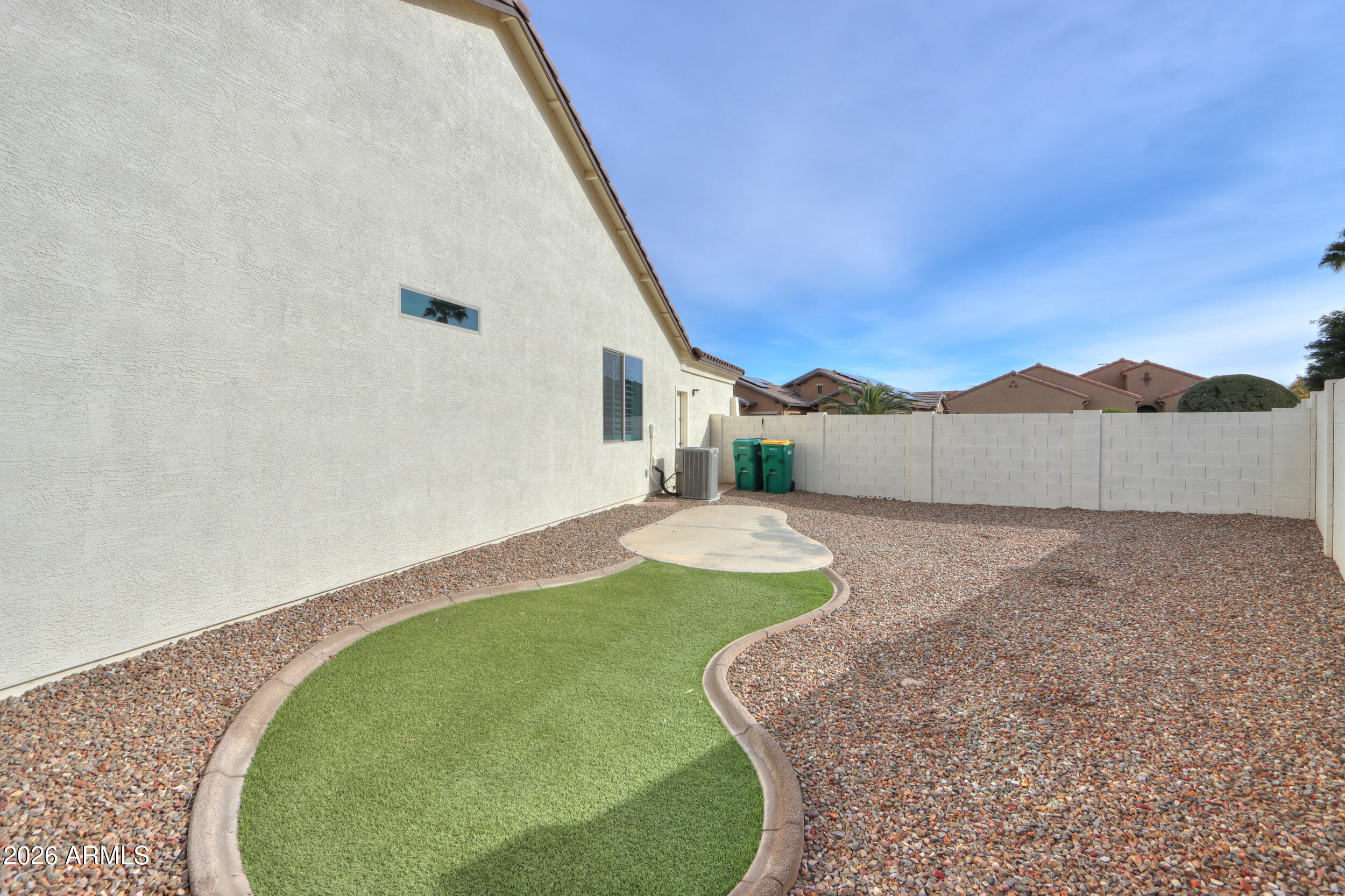 ROBSON RANCH - Residential