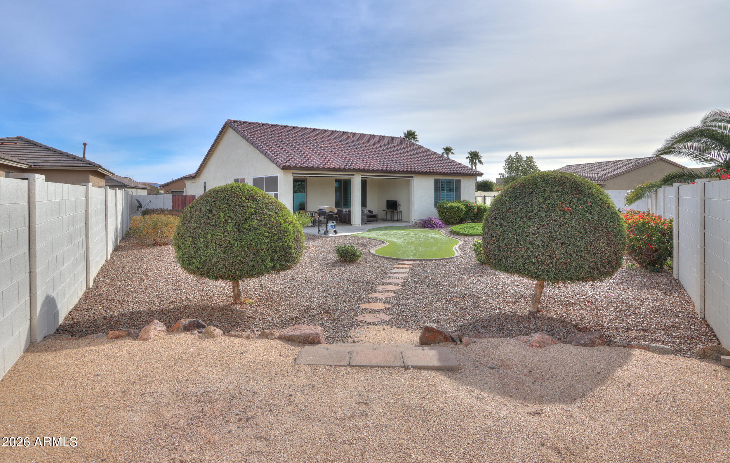 ROBSON RANCH - Residential