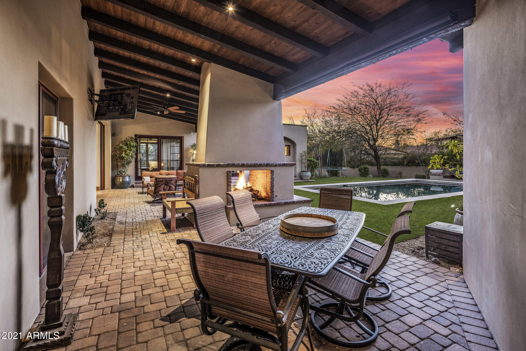 SILVERLEAF - Residential