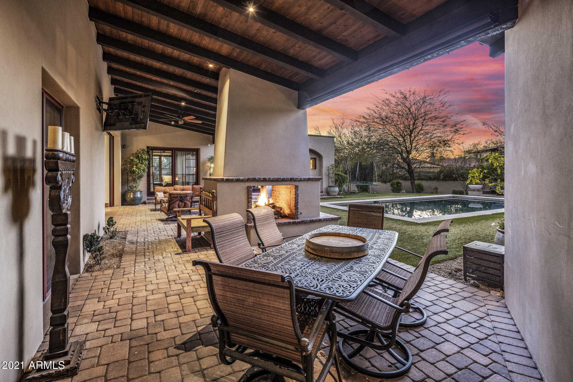 SILVERLEAF - Residential
