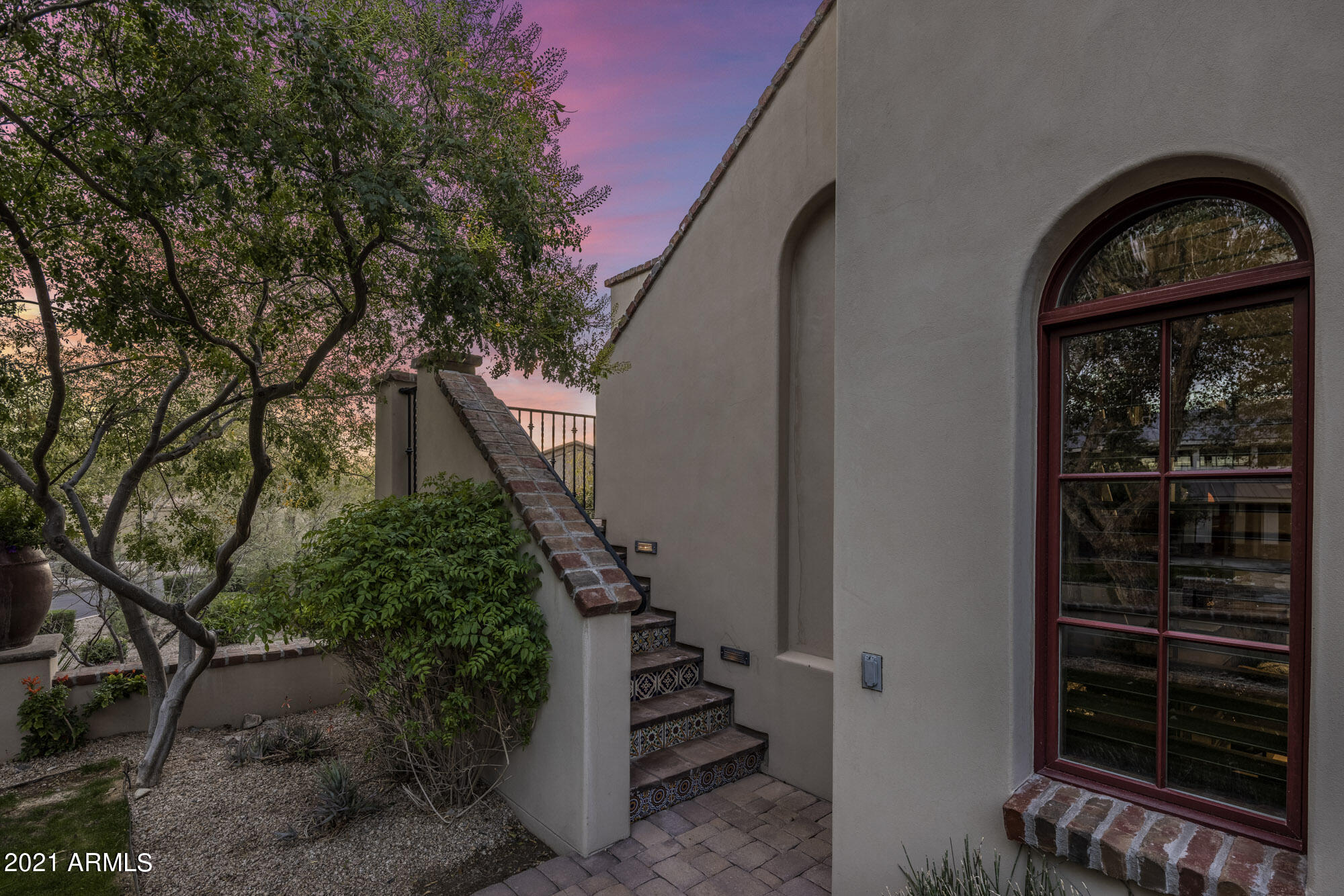 SILVERLEAF - Residential