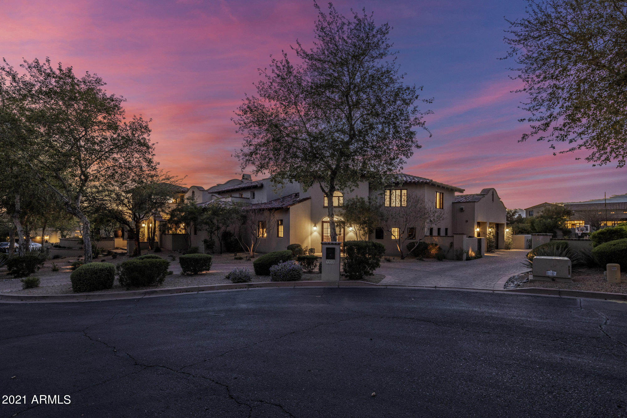 SILVERLEAF - Residential