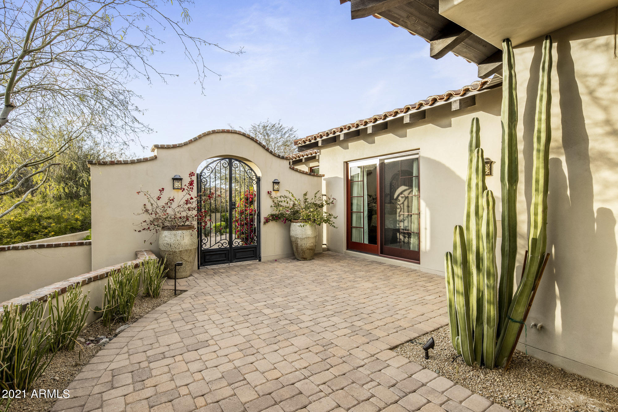 SILVERLEAF - Residential
