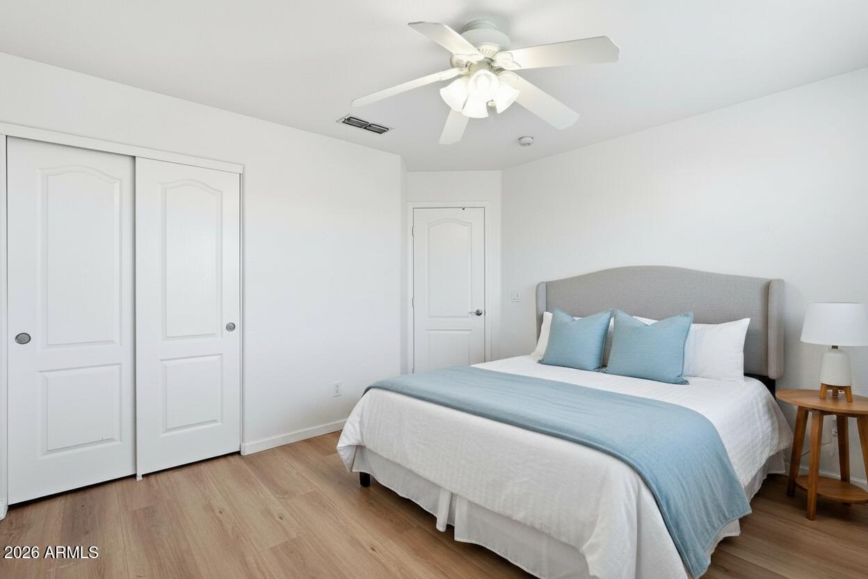ARROWHEAD CAMELOT VIEWS - Residential
