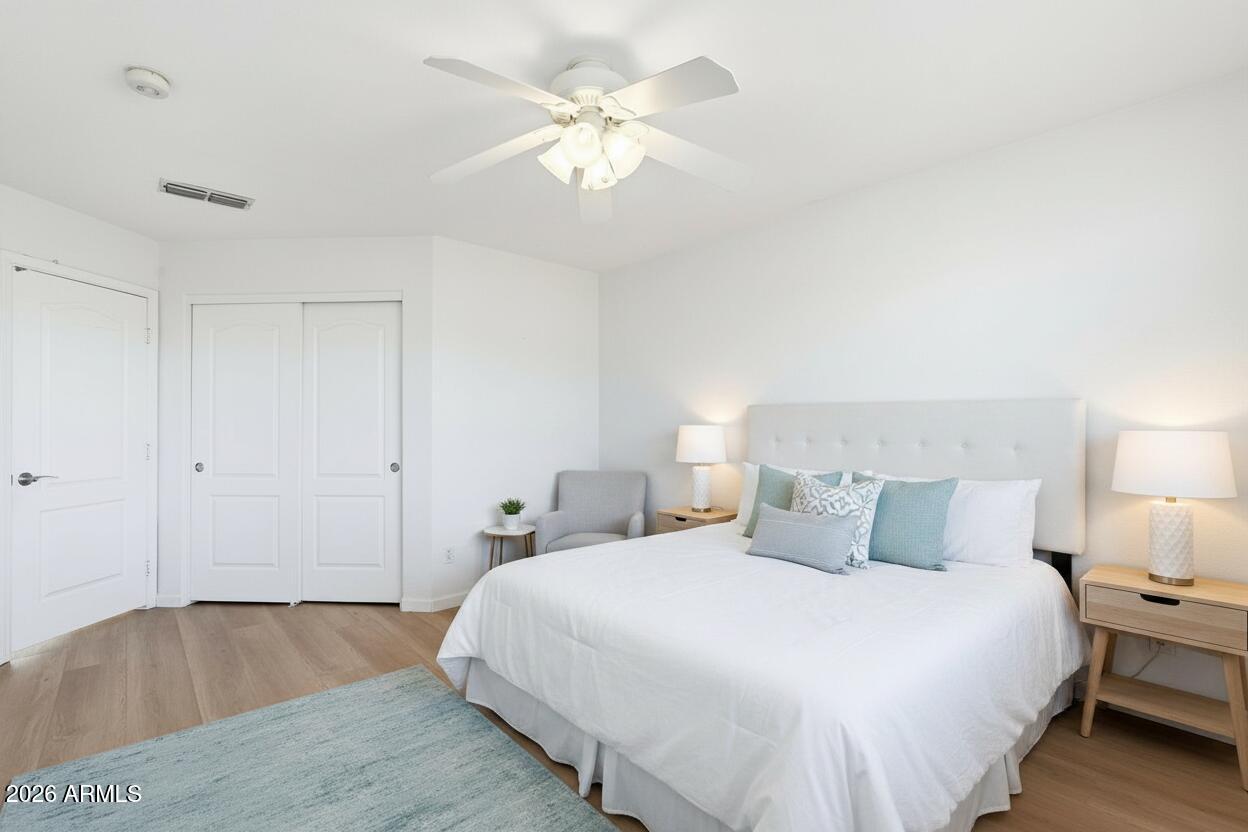 ARROWHEAD CAMELOT VIEWS - Residential