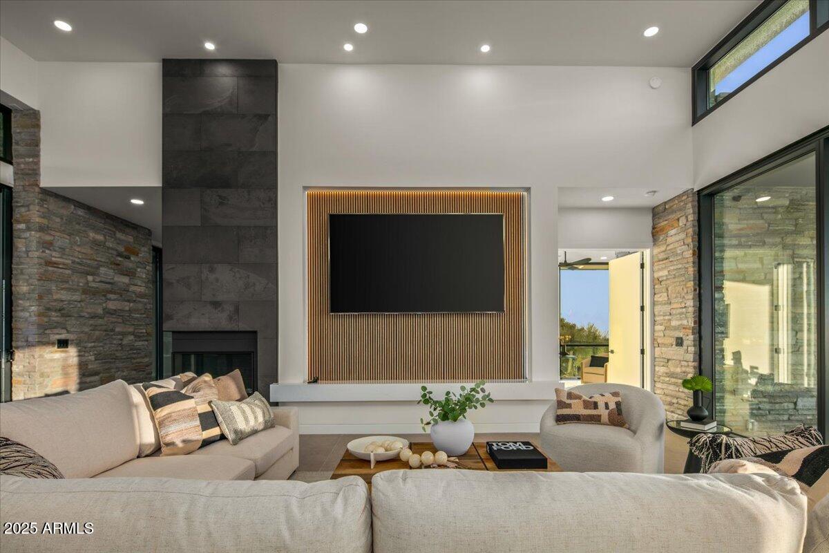 MIRABEL CLUB - Residential