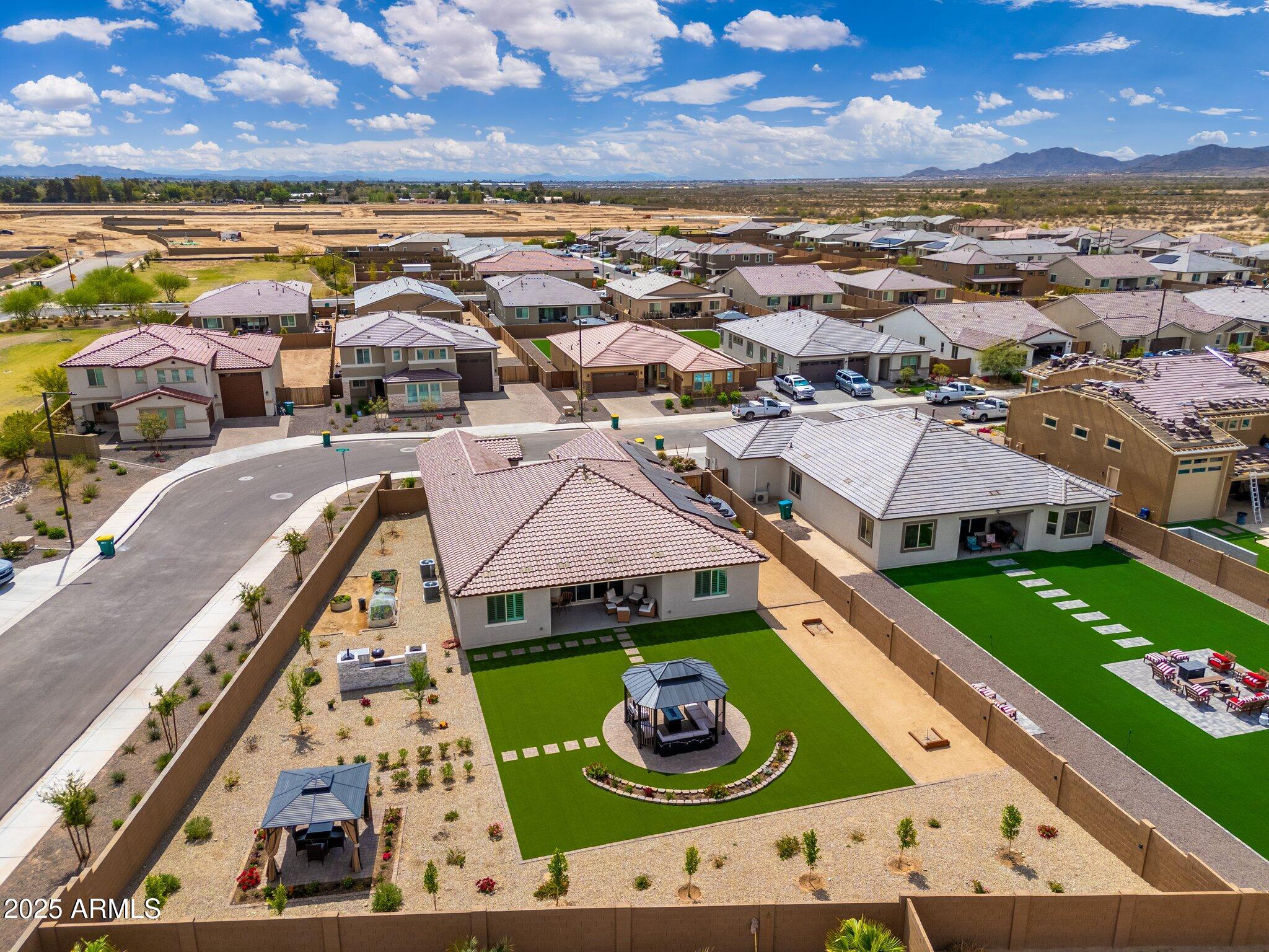 WHITE TANK FOOTHILLS PARCEL 16 - Residential