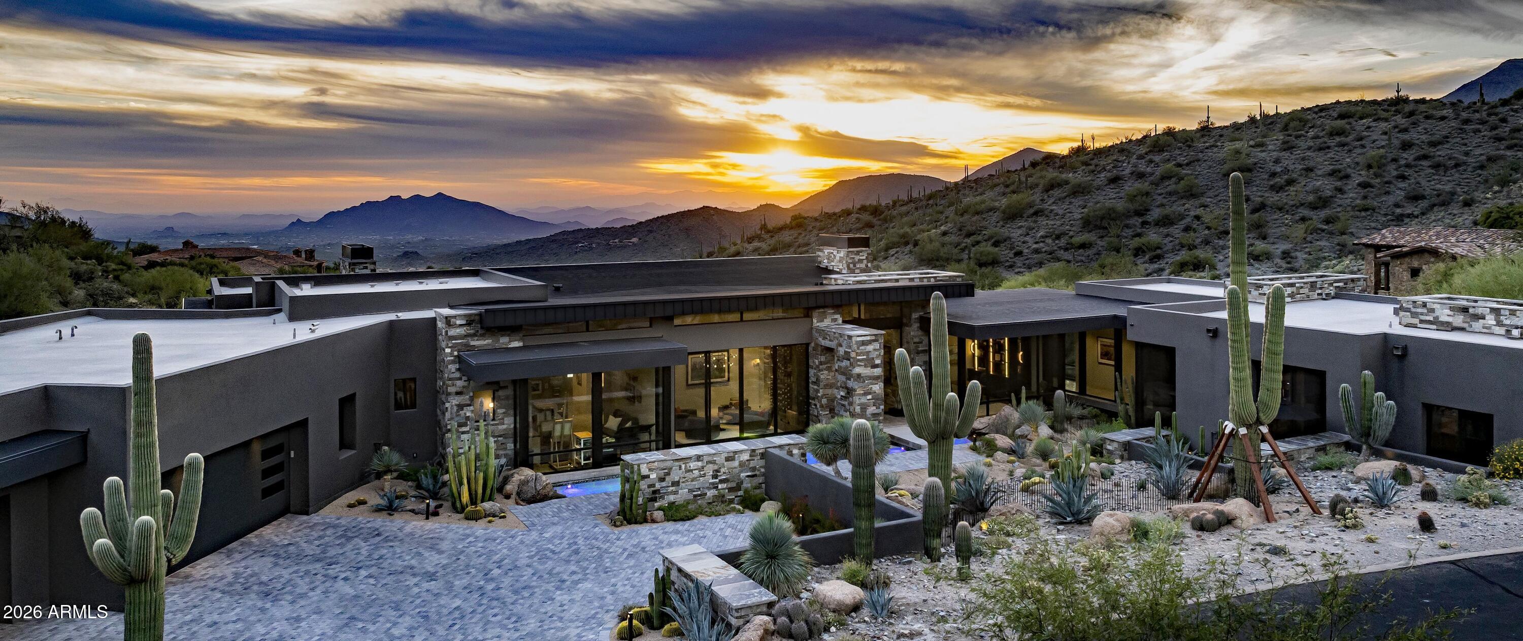 DESERT MOUNTAIN - Residential