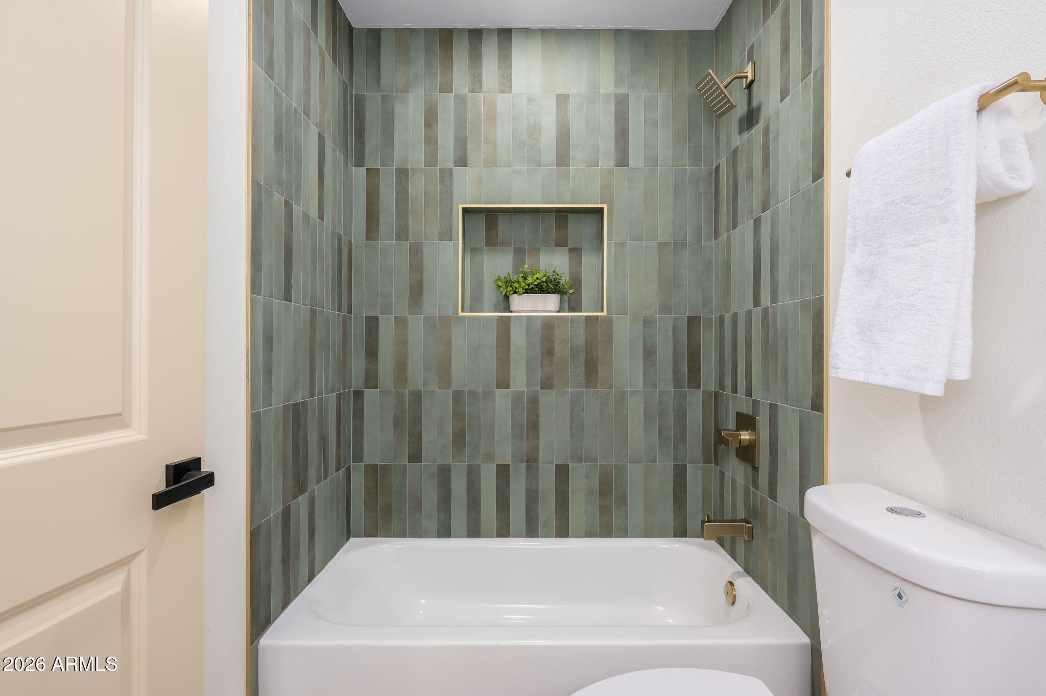 TEMPE ROYAL PALMS UNIT 12 - Residential