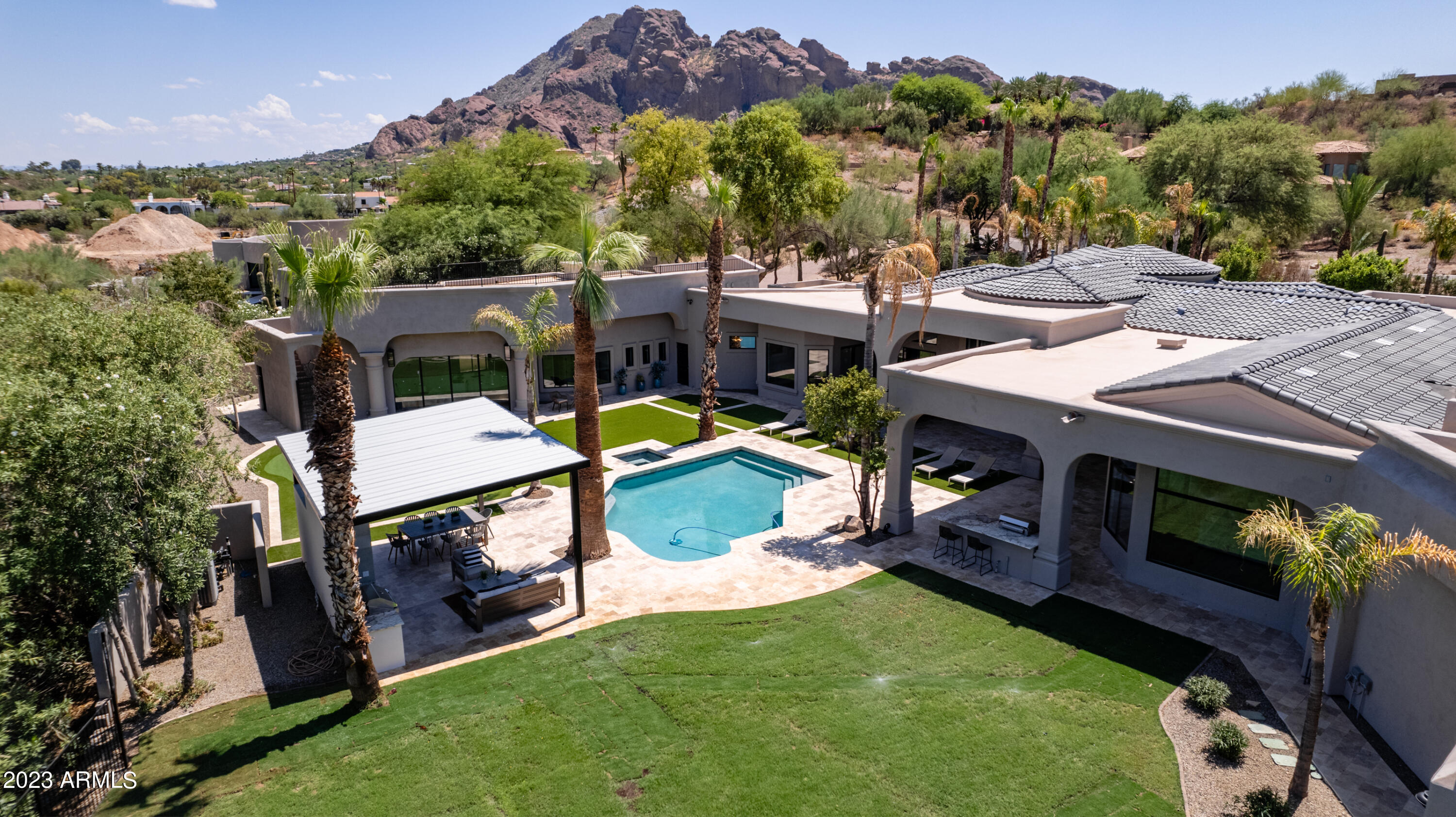 SANCTUARY - Residential
